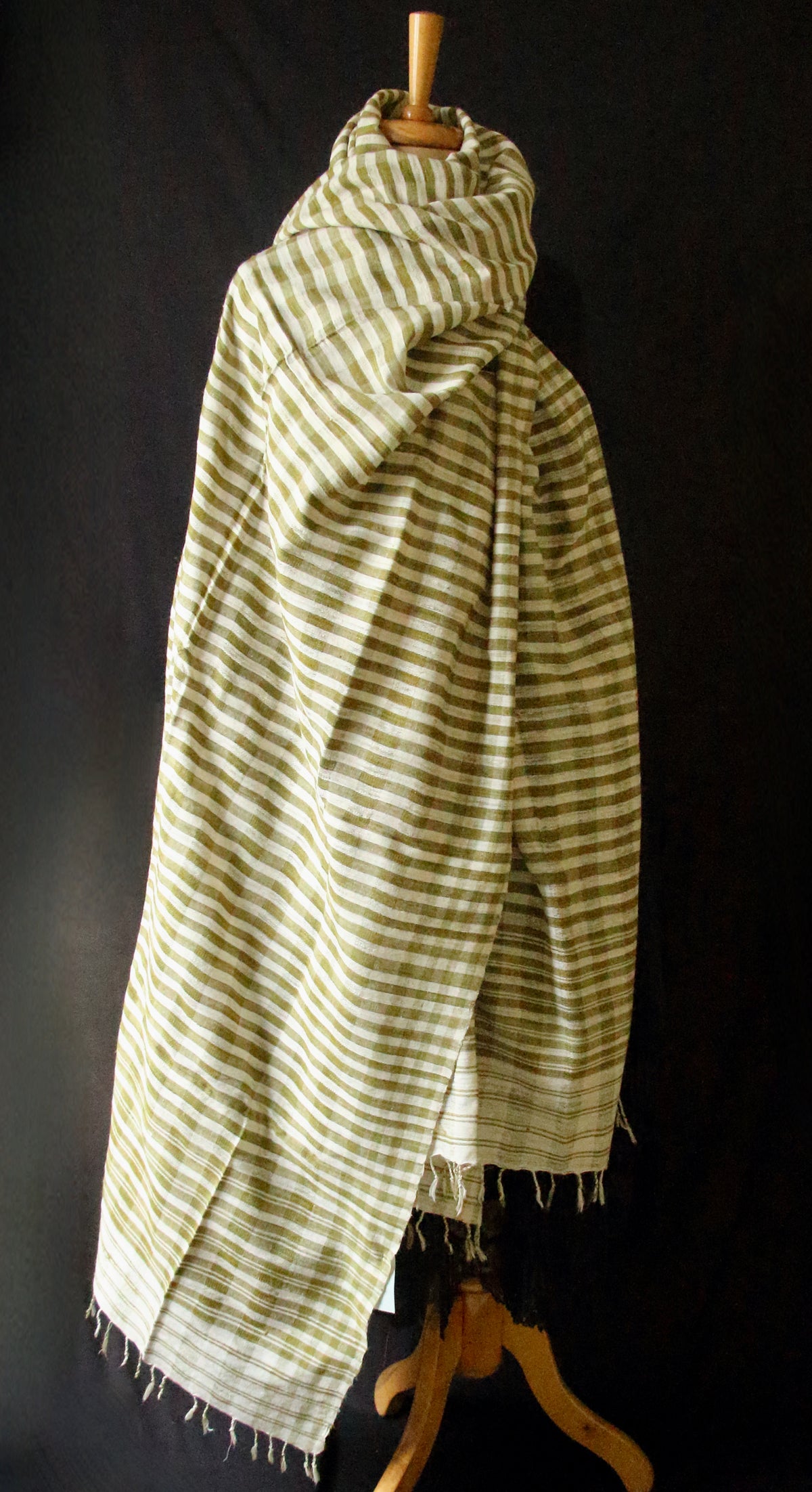 Handwoven Check Pattern  Natural Dyed Hand Spun Eri Silk Shawl From Assam