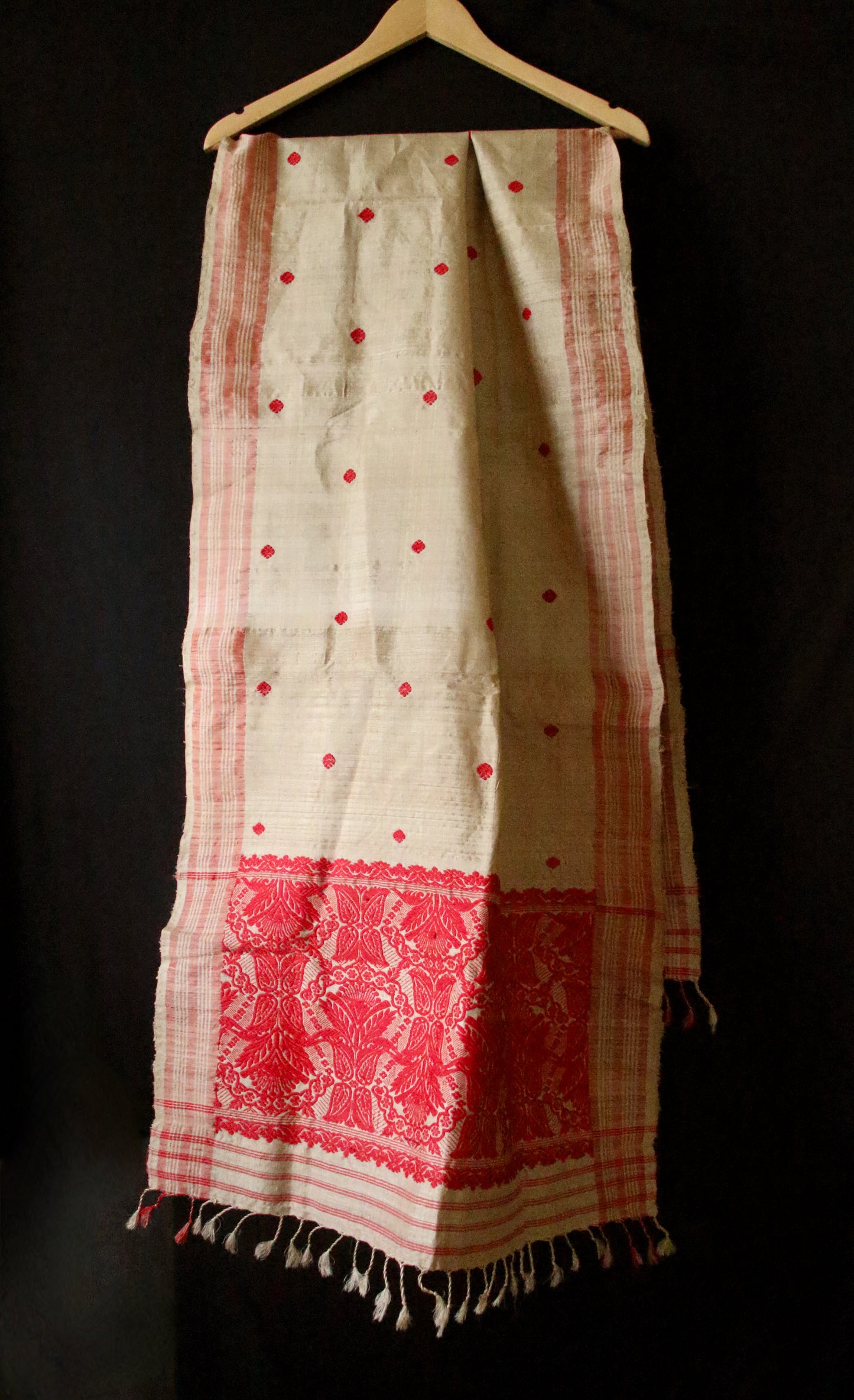 Handloom Traditional Muga Silk Shawl / Gamucha from Assam