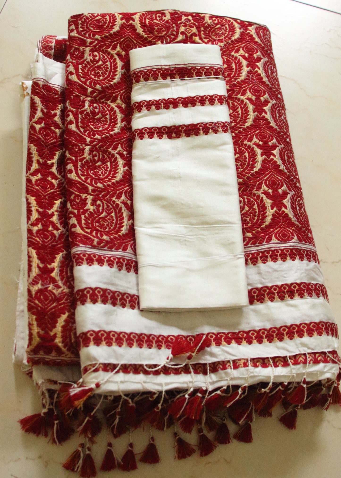Natural White Traditional Handloom Mulberry Silk Mekhla Chador Set from Assam