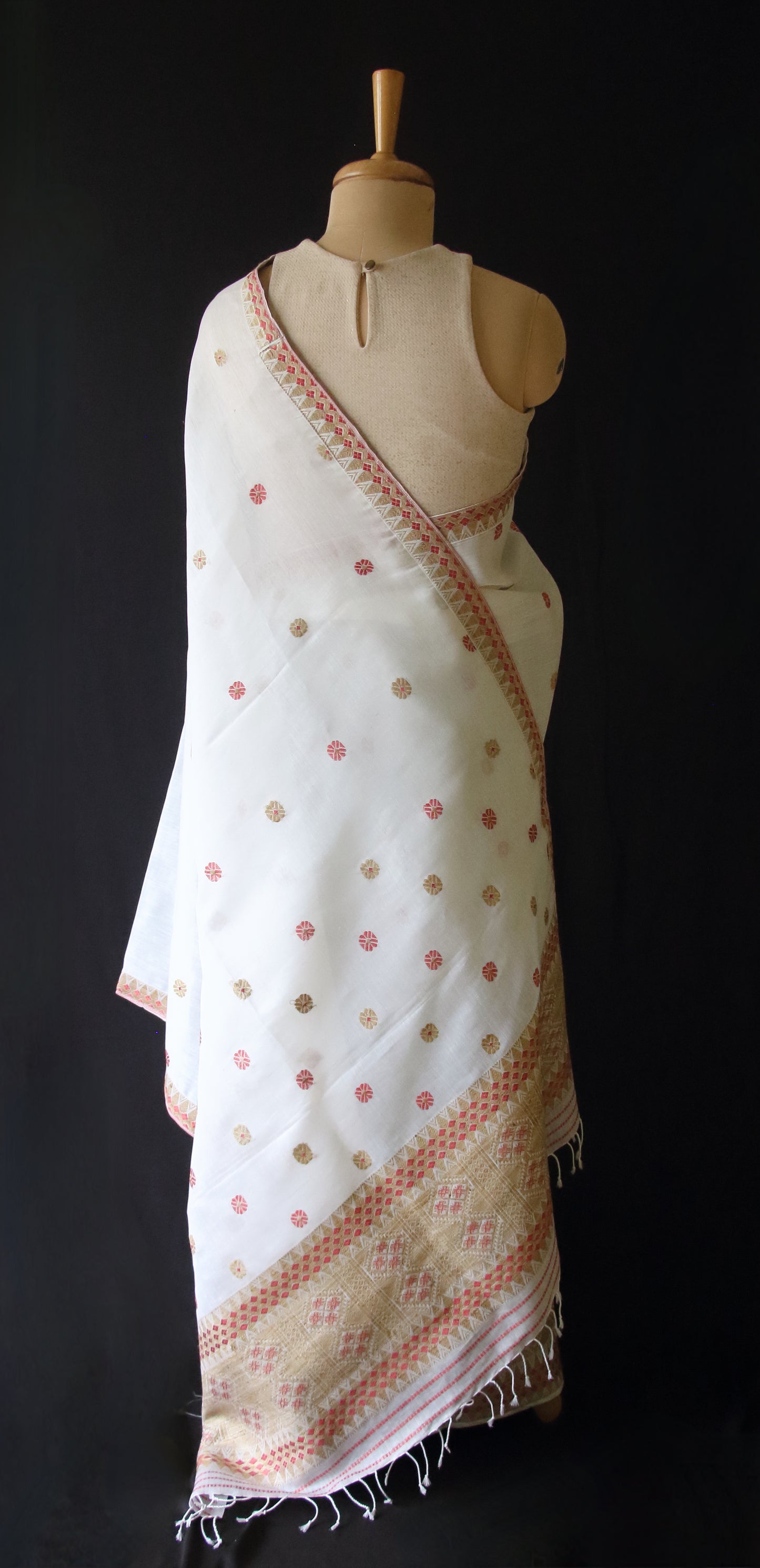 Natural Dyed Beige Cotton Silk  Handloom Mekhela Chador Set