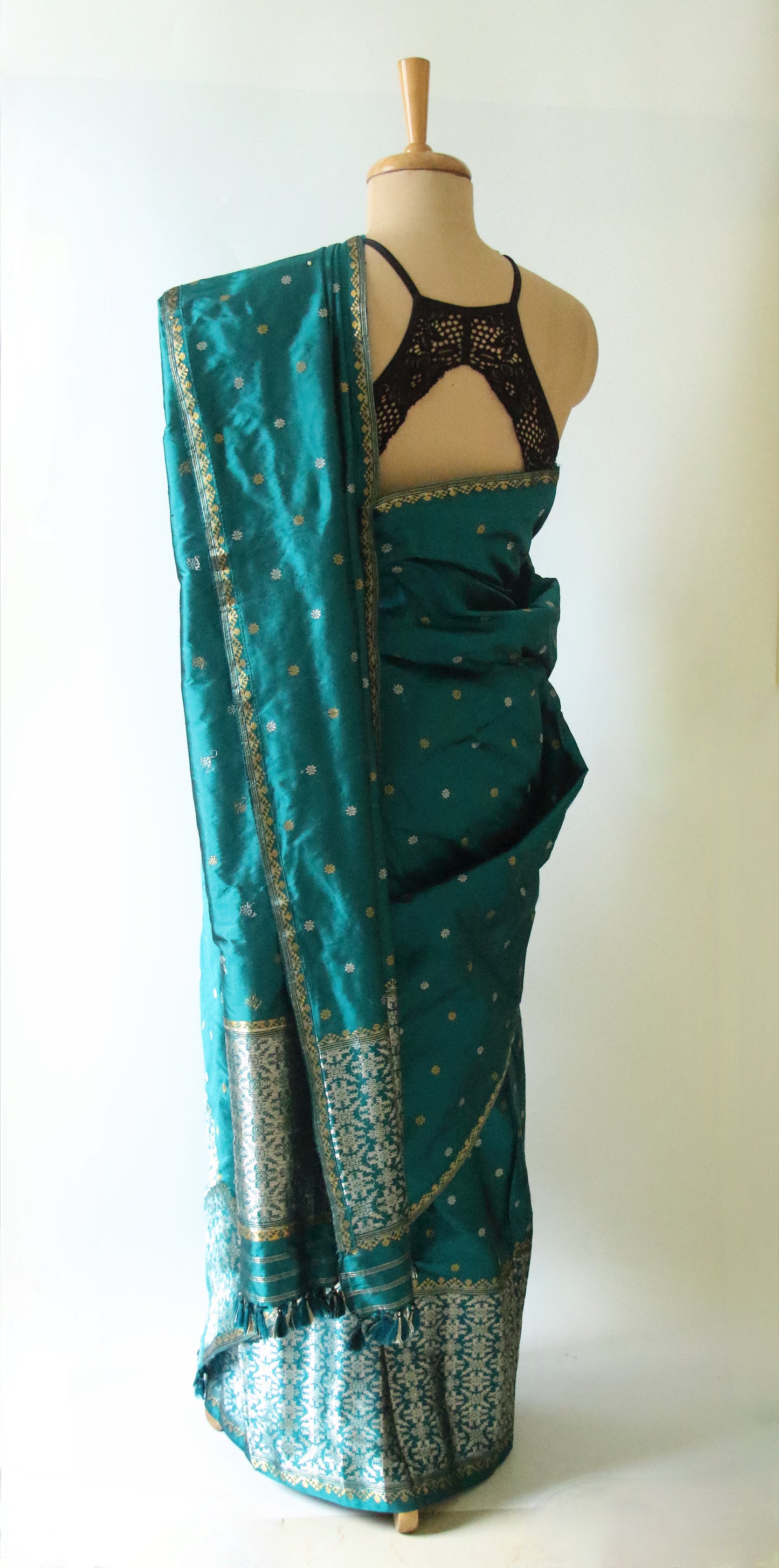 Ferozi Green Handloom Mulberry Silk Mekhla Chador Set from Assam