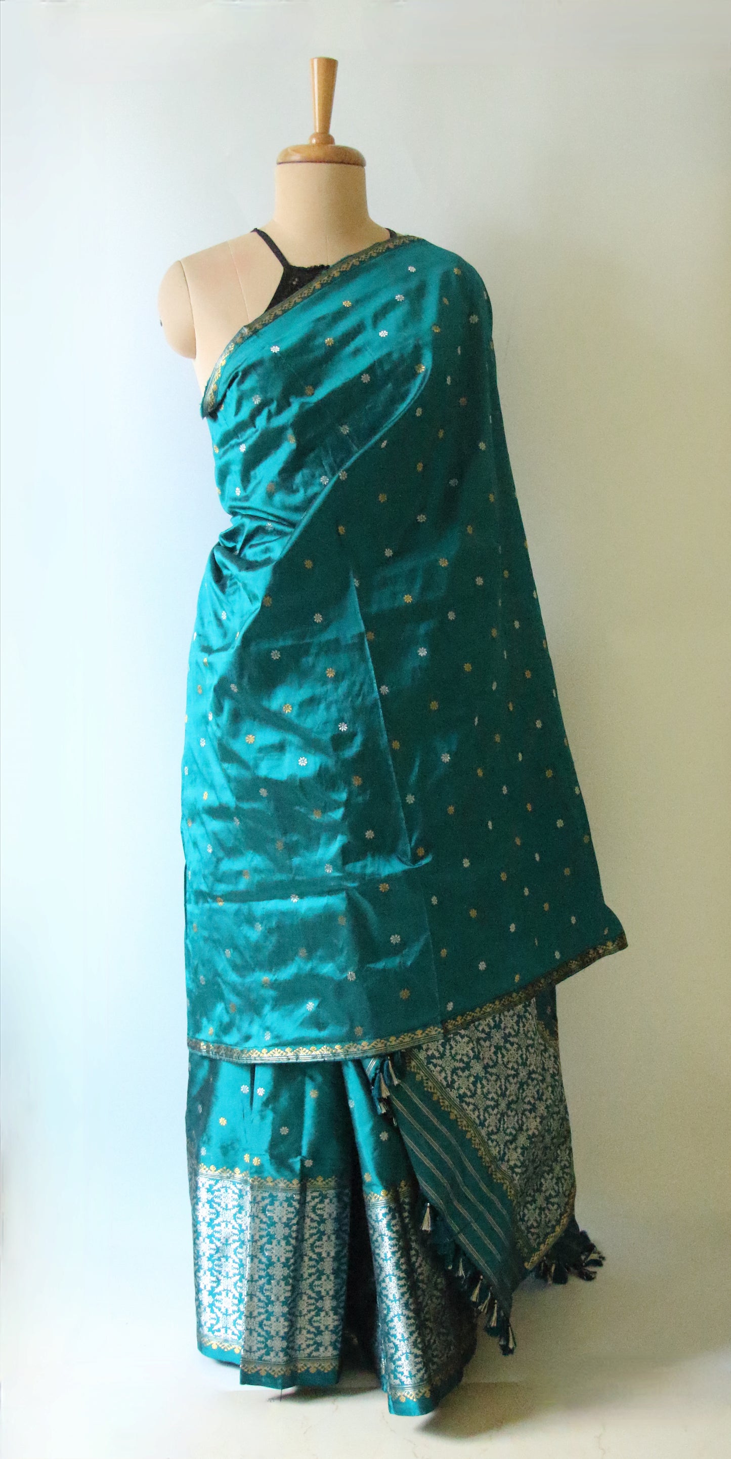 Ferozi Green Handloom Mulberry Silk Mekhla Chador Set from Assam