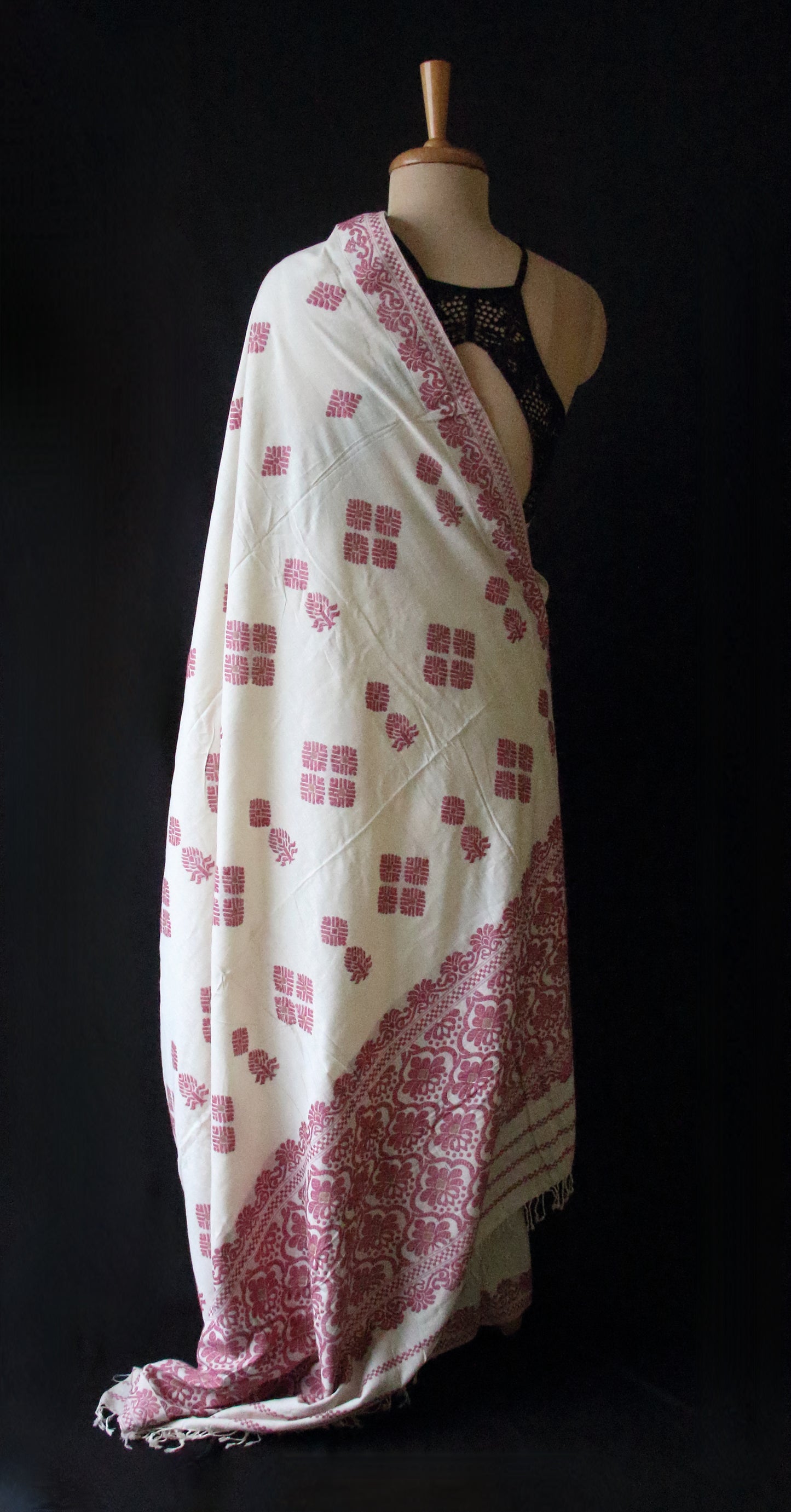 Eri Silk Saree in Natural Off White colour from Assam
