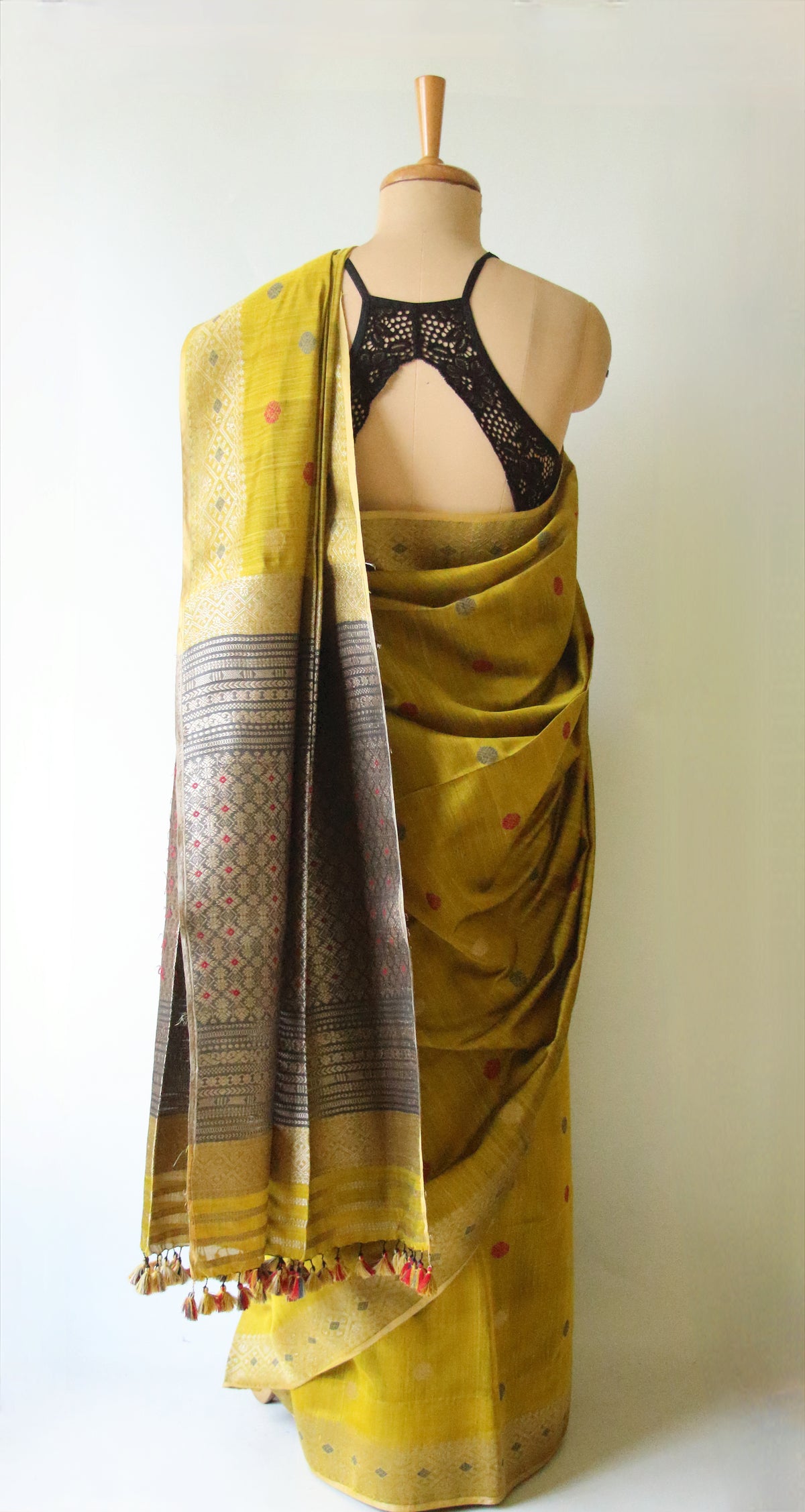 Natural Dyed Bright Green Handloom Silk  Saree from Assam