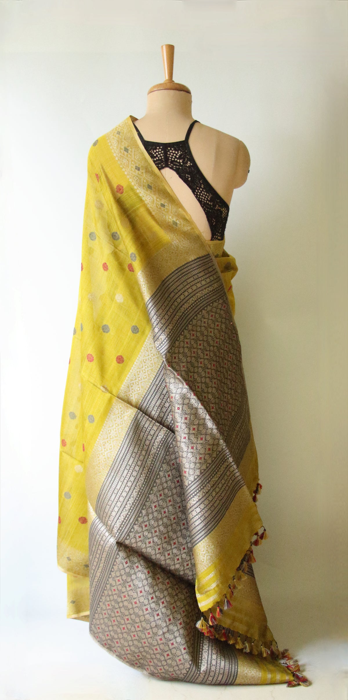 Natural Dyed Bright Green Handloom Silk  Saree from Assam