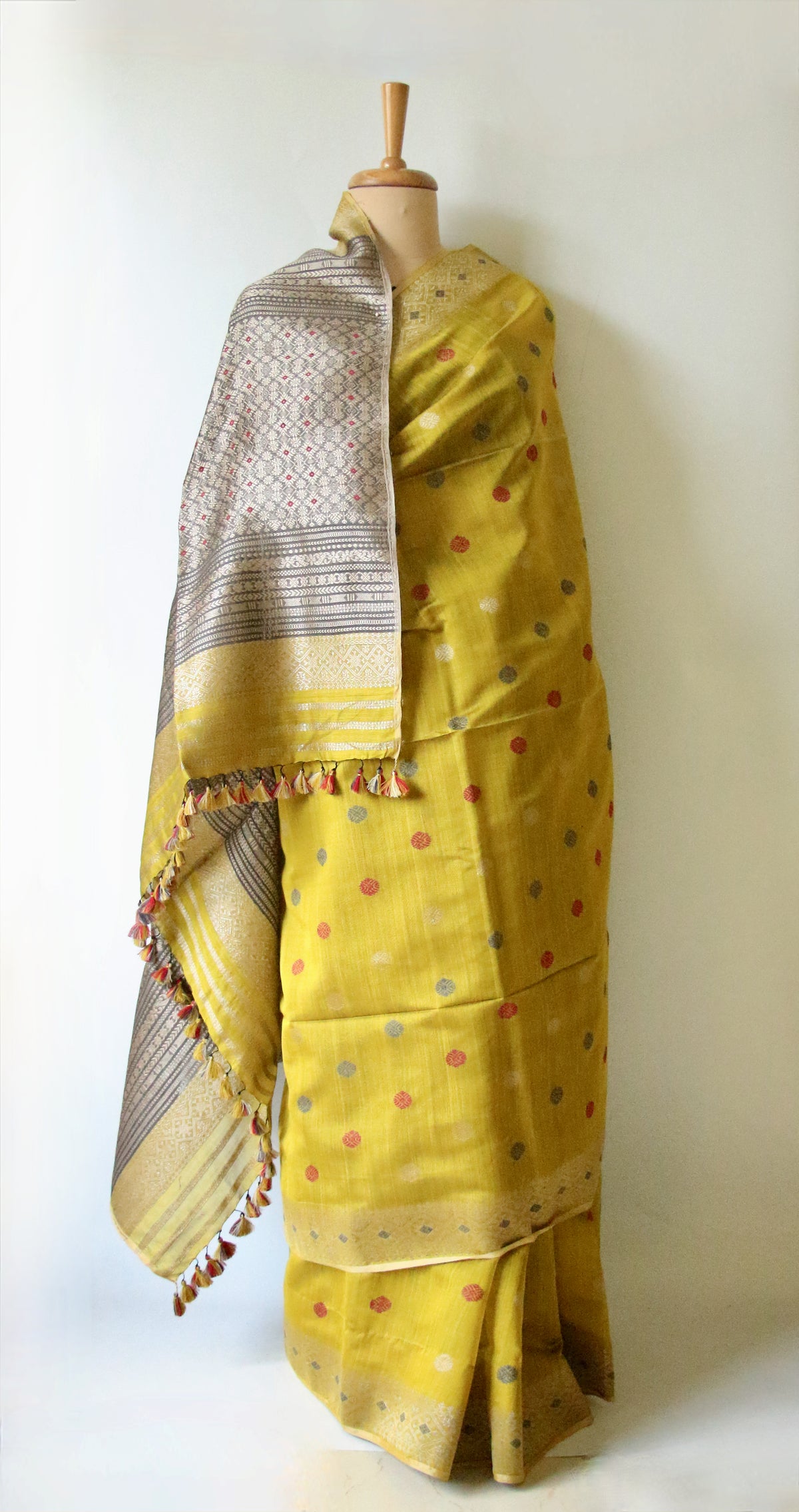 Natural Dyed Bright Green Handloom Silk  Saree from Assam
