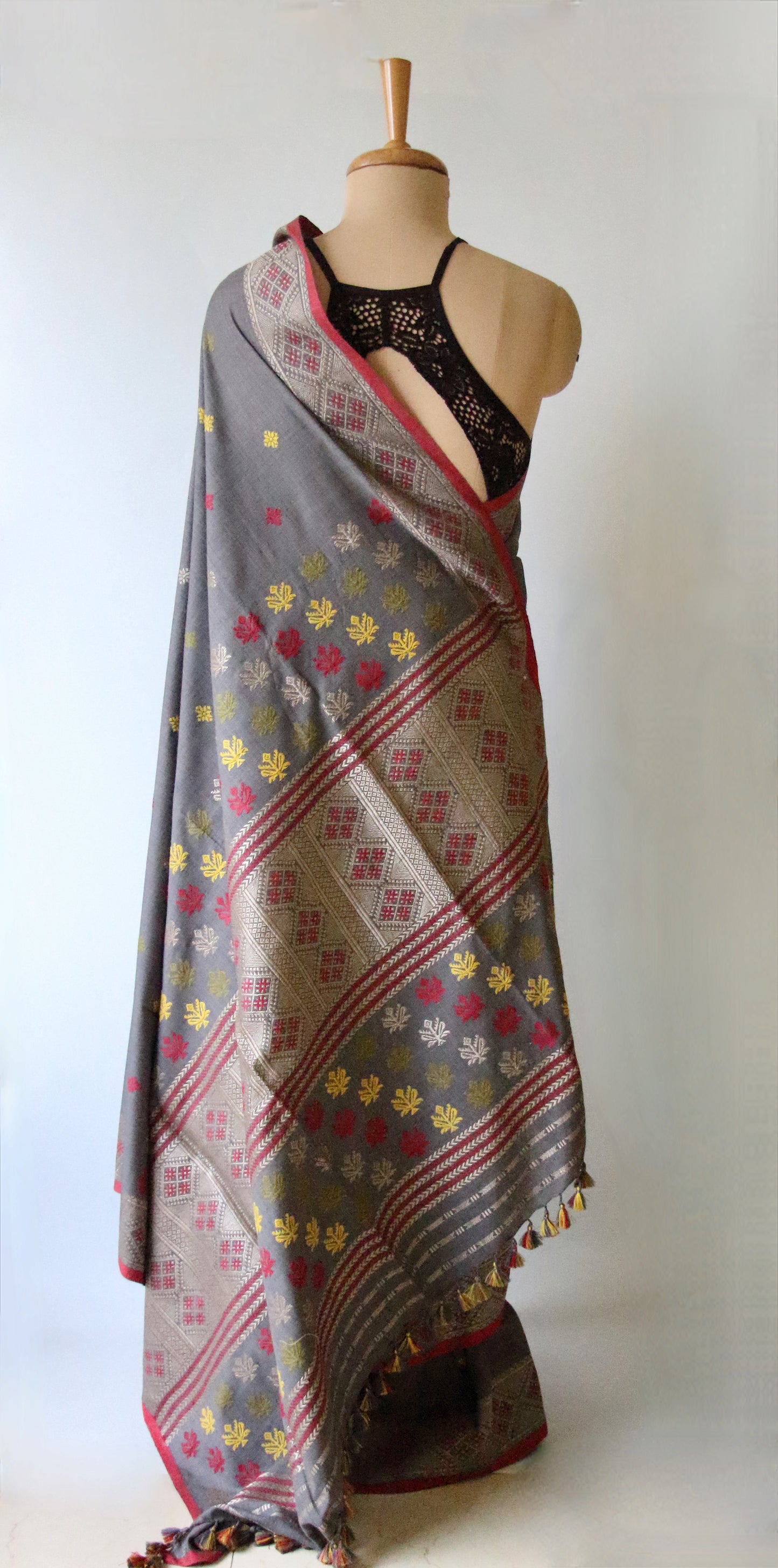 Natural Dyed Grey Handloom Eri Silk  Sari from Assam