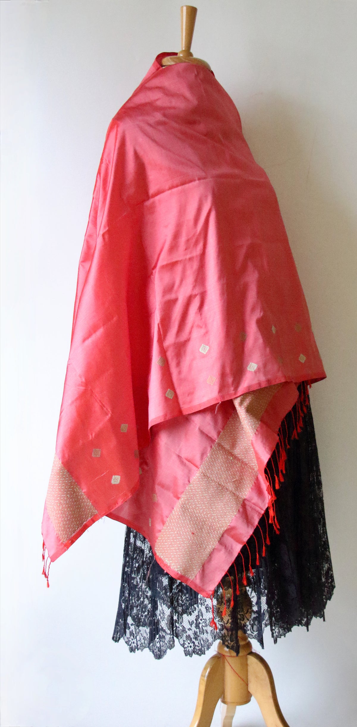Rose Pink Handwoven Mulberry Silk Scarf / Stole from Assam
