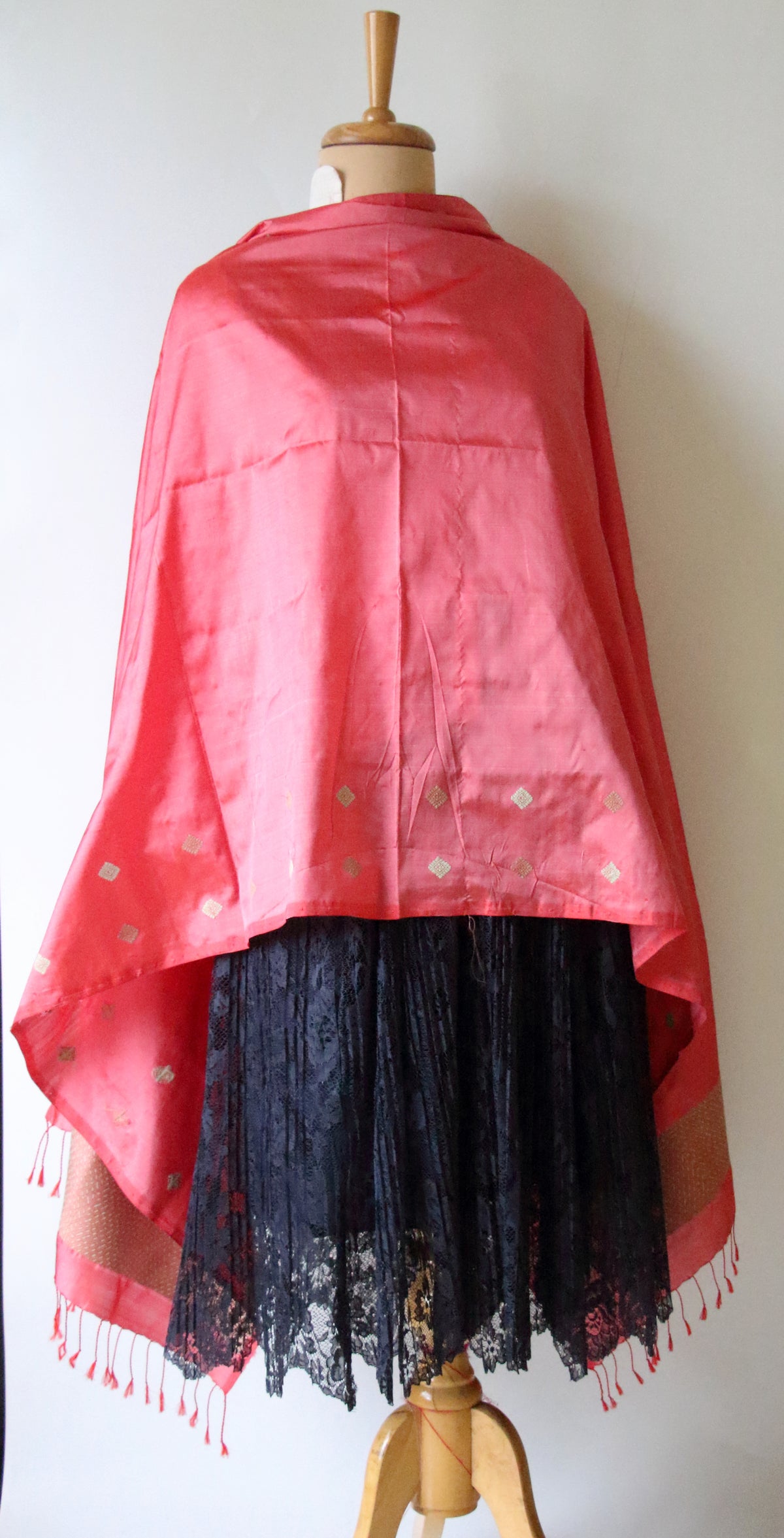 Rose Pink Handwoven Mulberry Silk Scarf / Stole from Assam