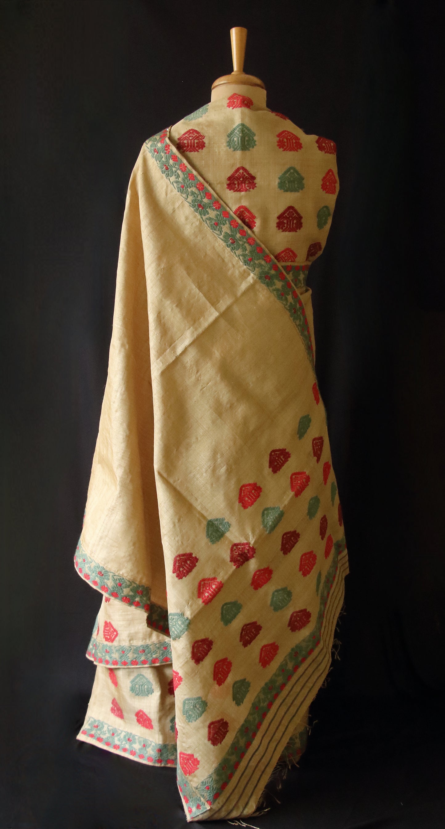 Muga Silk Mekhela Chador Set with Eri Silk Motifs
