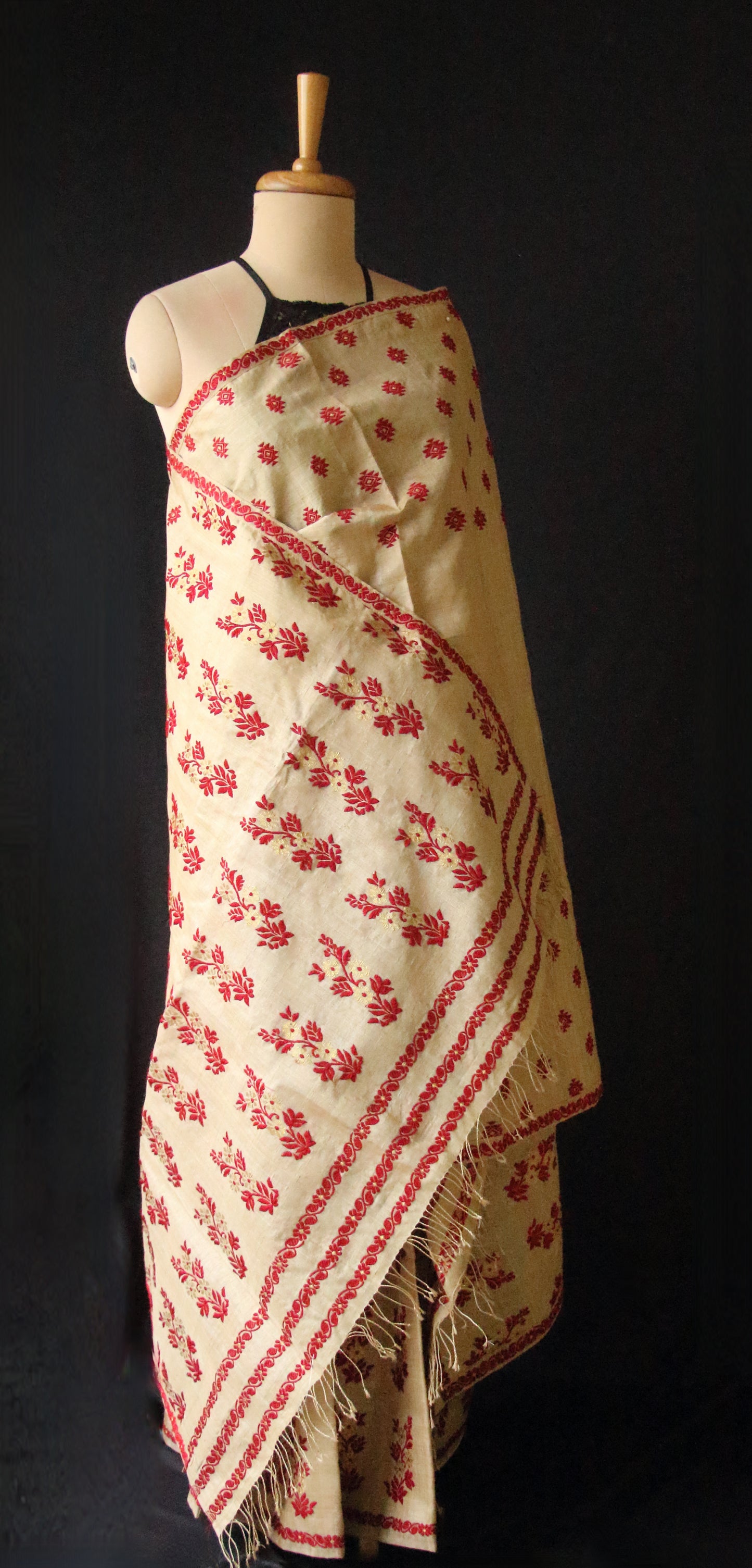 Handloom Muga Silk Mekhla Chador Set with floral motifs - Order Only