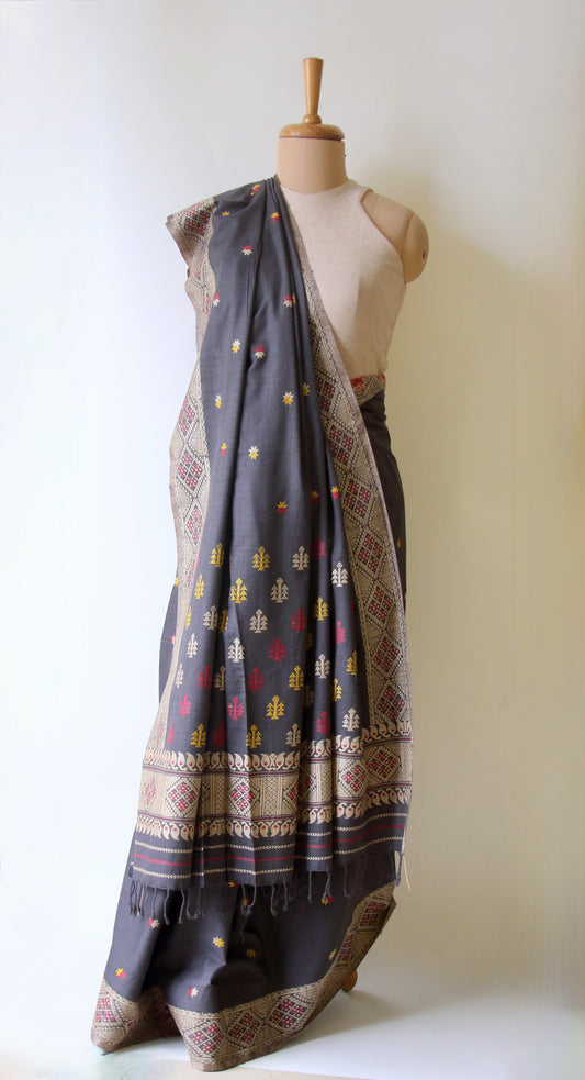Natural Dyed Dark Grey Handloom Eri Silk Saree