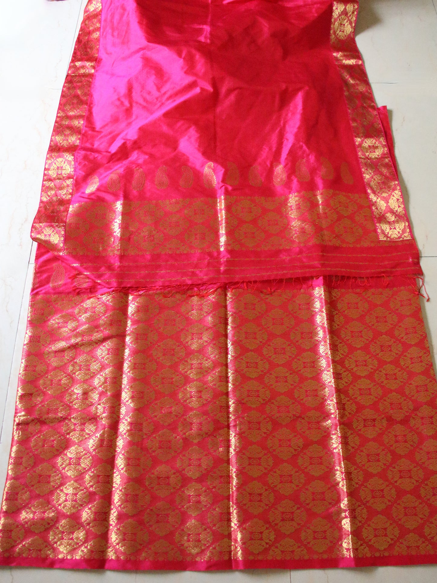 Rani Pink  Traditional Handloom Mulberry Silk Mekhla Chador Set from Assam