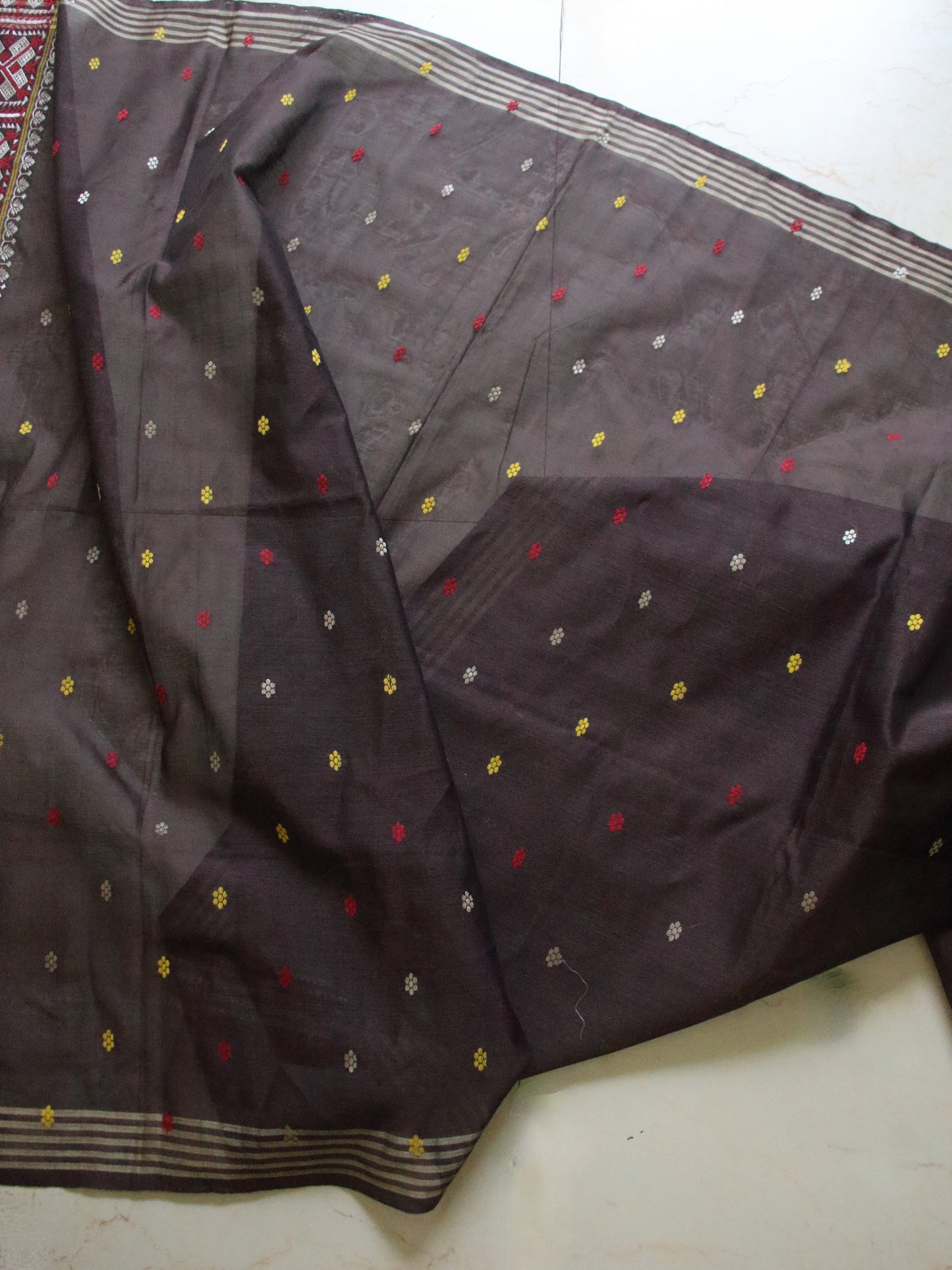 Natural Dyed Handloom Cotton Silk Saree from Assam , India
