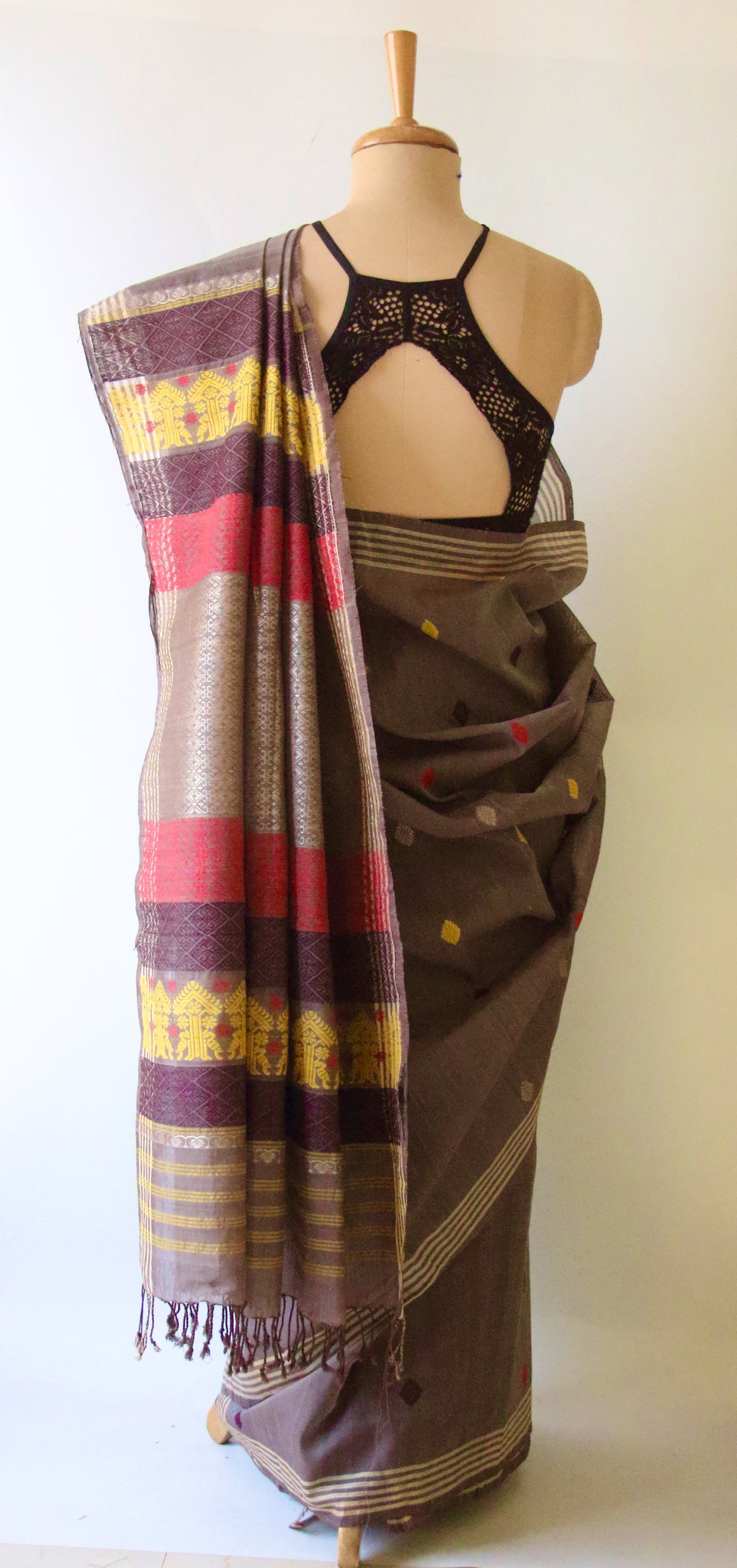 Natural Dyed Grey Handloom Cotton Silk Saree from Assam