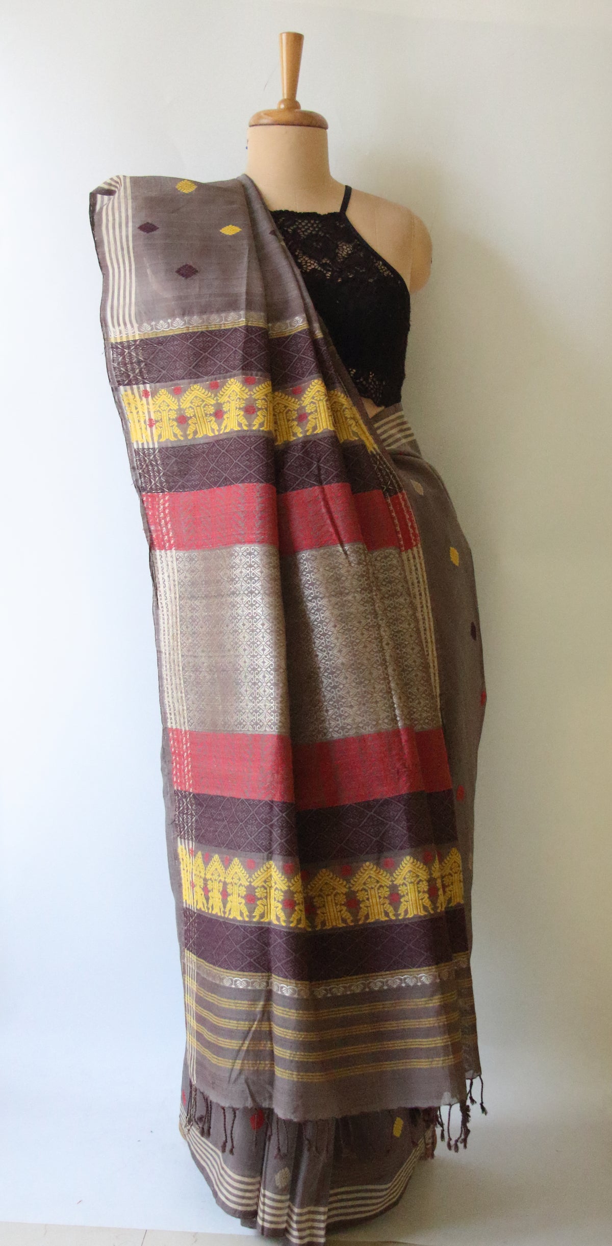 Natural Dyed Grey Handloom Cotton Silk Saree from Assam