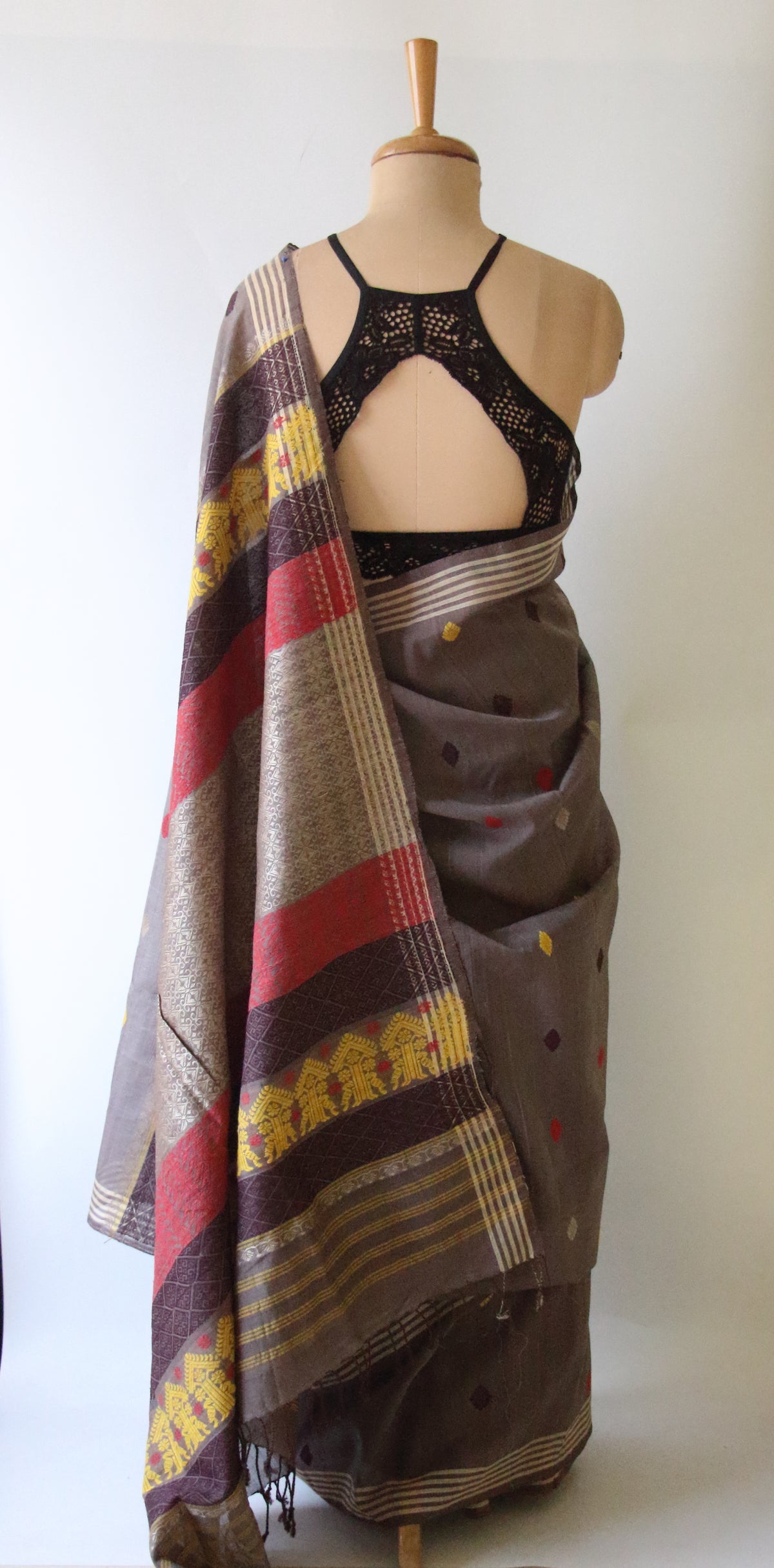 Natural Dyed Grey Handloom Cotton Silk Saree from Assam