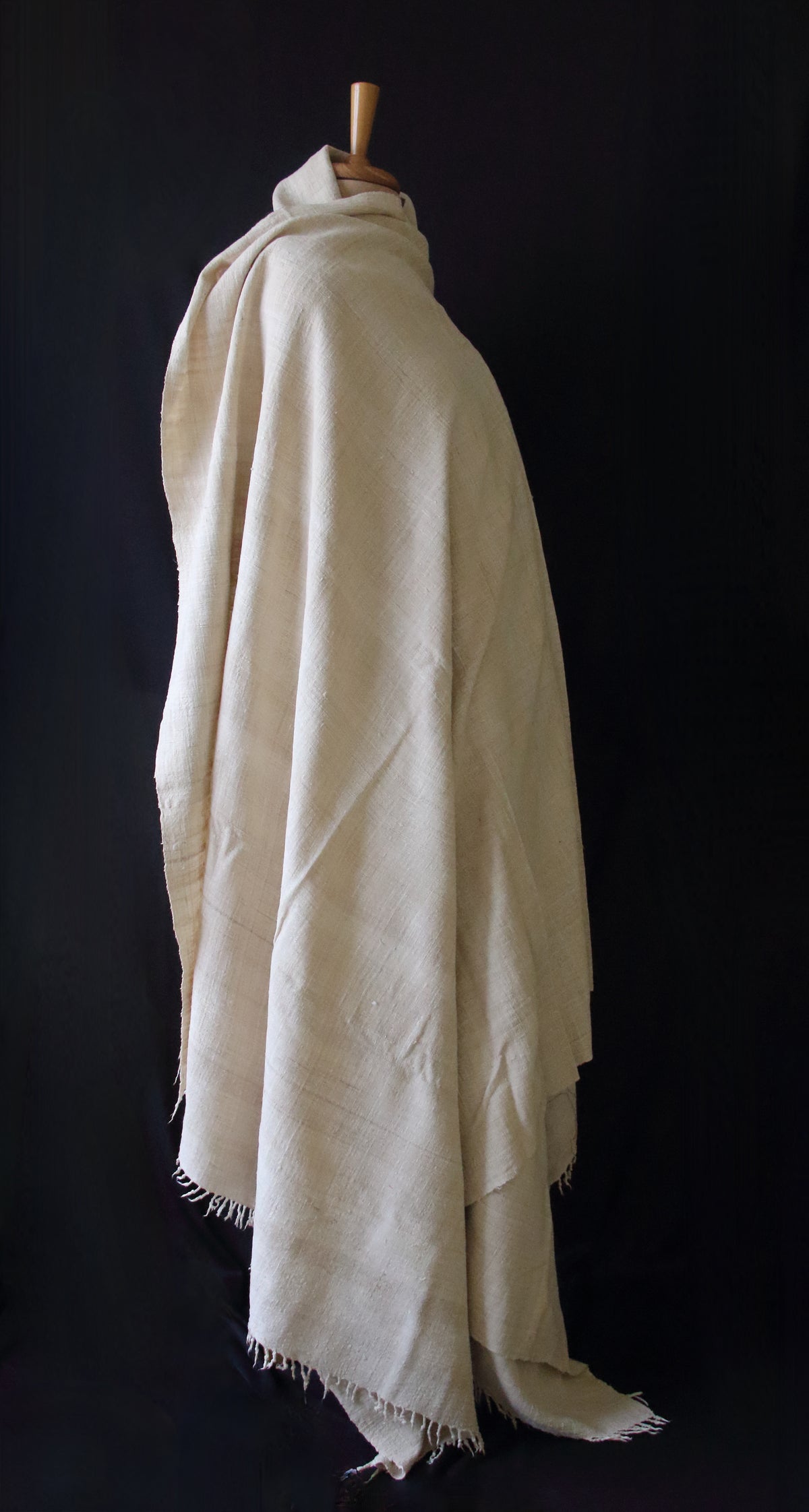 Extra Large Natural Off white Handwoven / Handspun Eri Silk Shawl from Assam