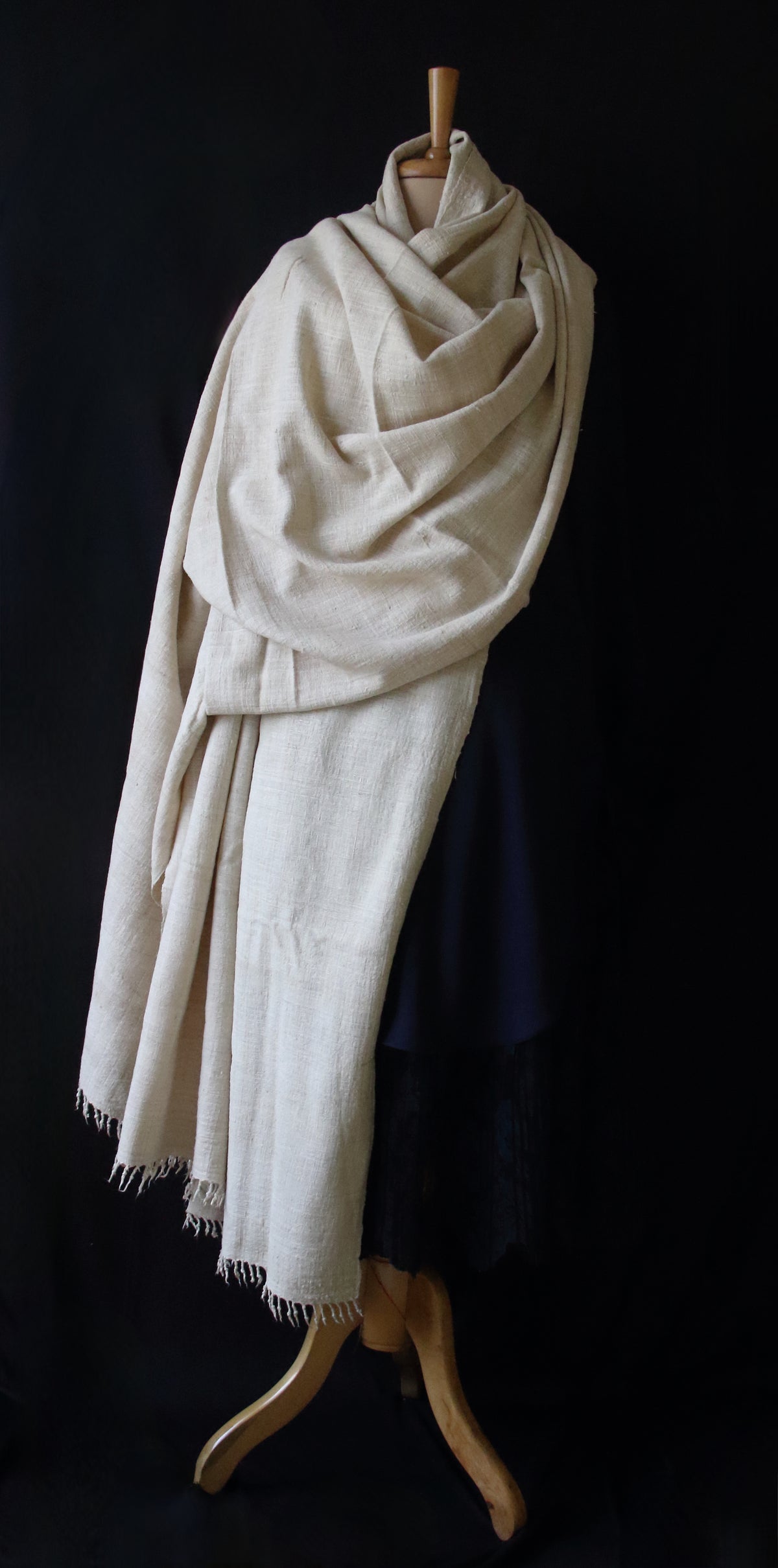 Extra Large Natural Off white Handwoven / Handspun Eri Silk Shawl from Assam