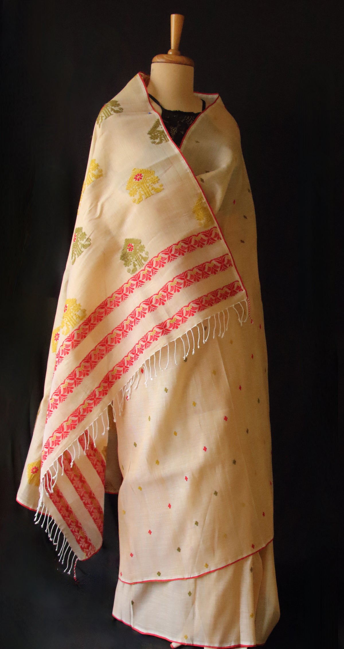 Soft Beige  Handloom Cotton Silk Saree from Assam