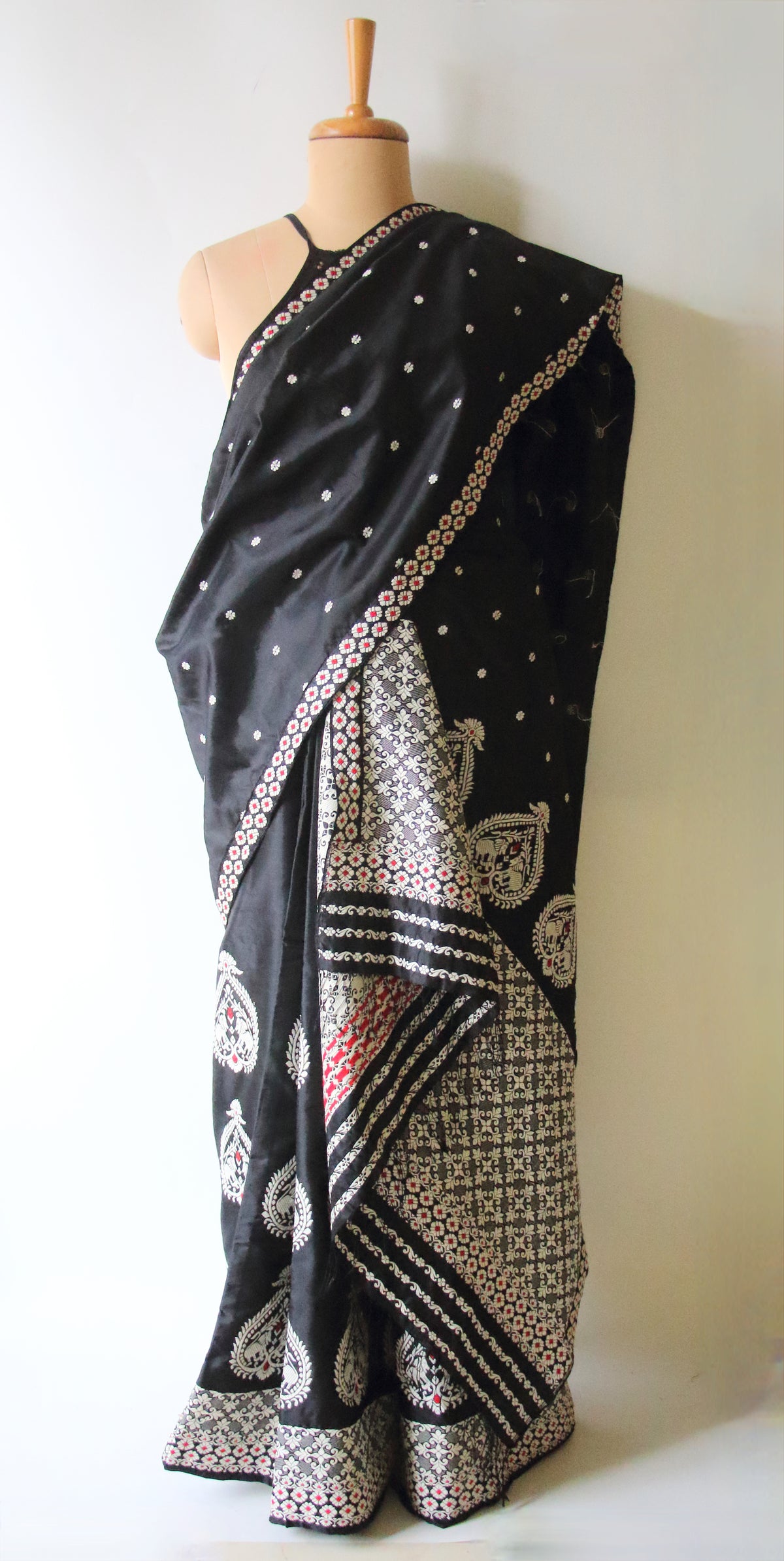 Black Handloom Mulberry Silk Mekhla Chador Set from Assam