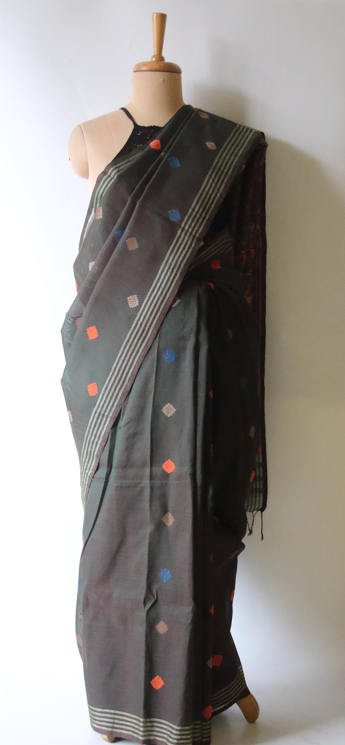 Natural Dyed Two Tone Green Handloom Cotton Silk Saree from Assam