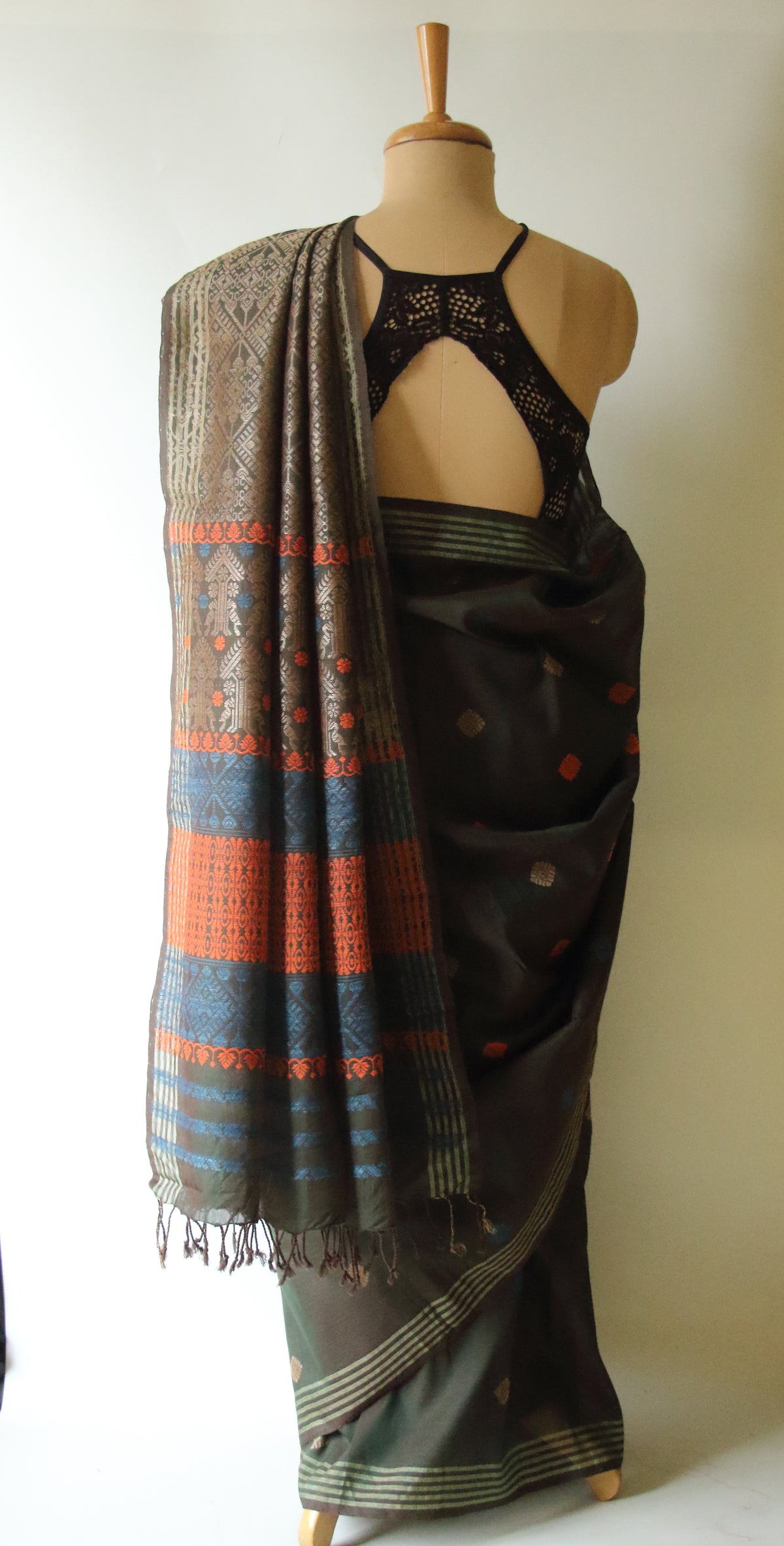 Natural Dyed Two Tone Green Handloom Cotton Silk Saree from Assam