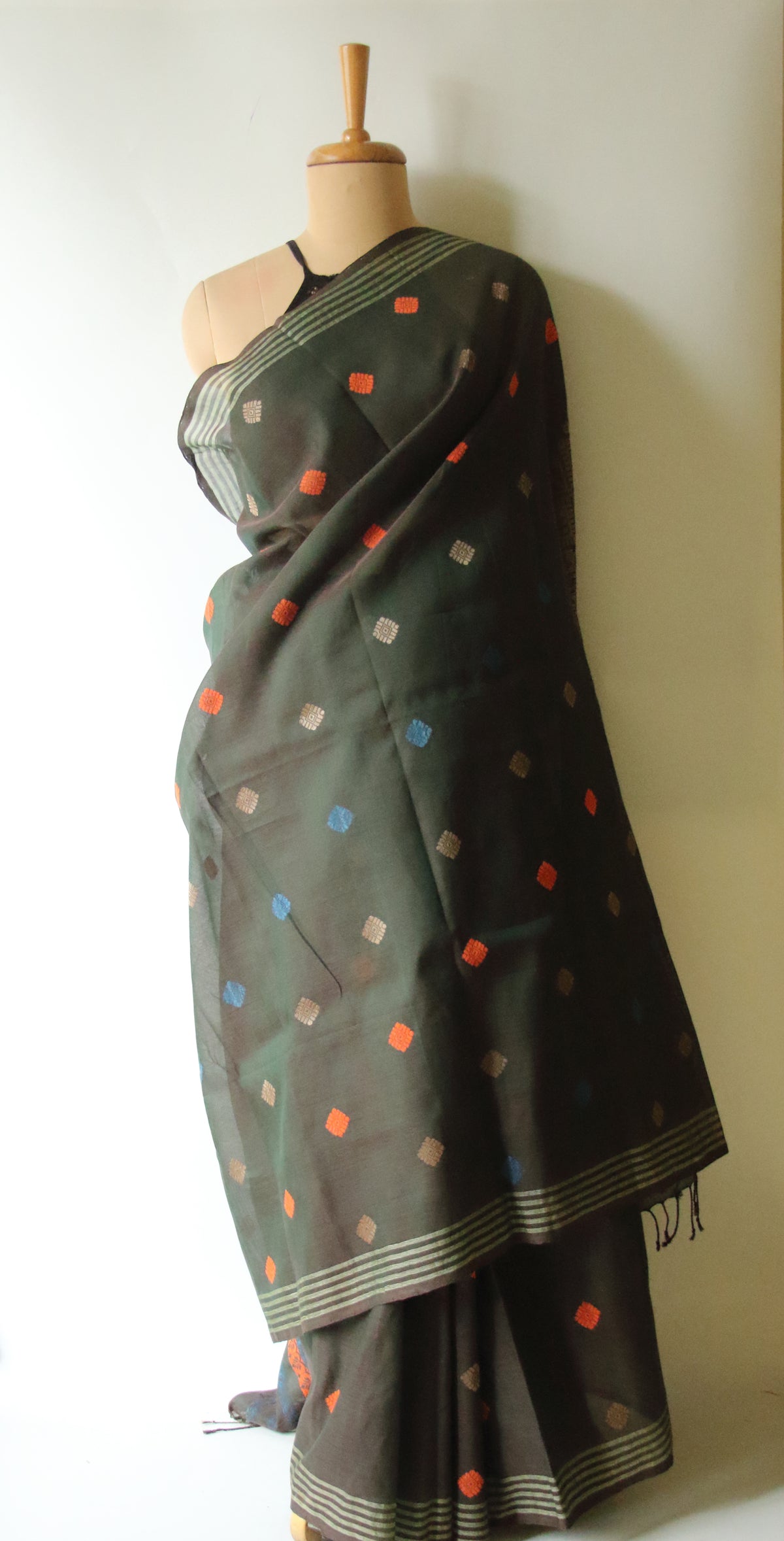 Natural Dyed Two Tone Green Handloom Cotton Silk Saree from Assam