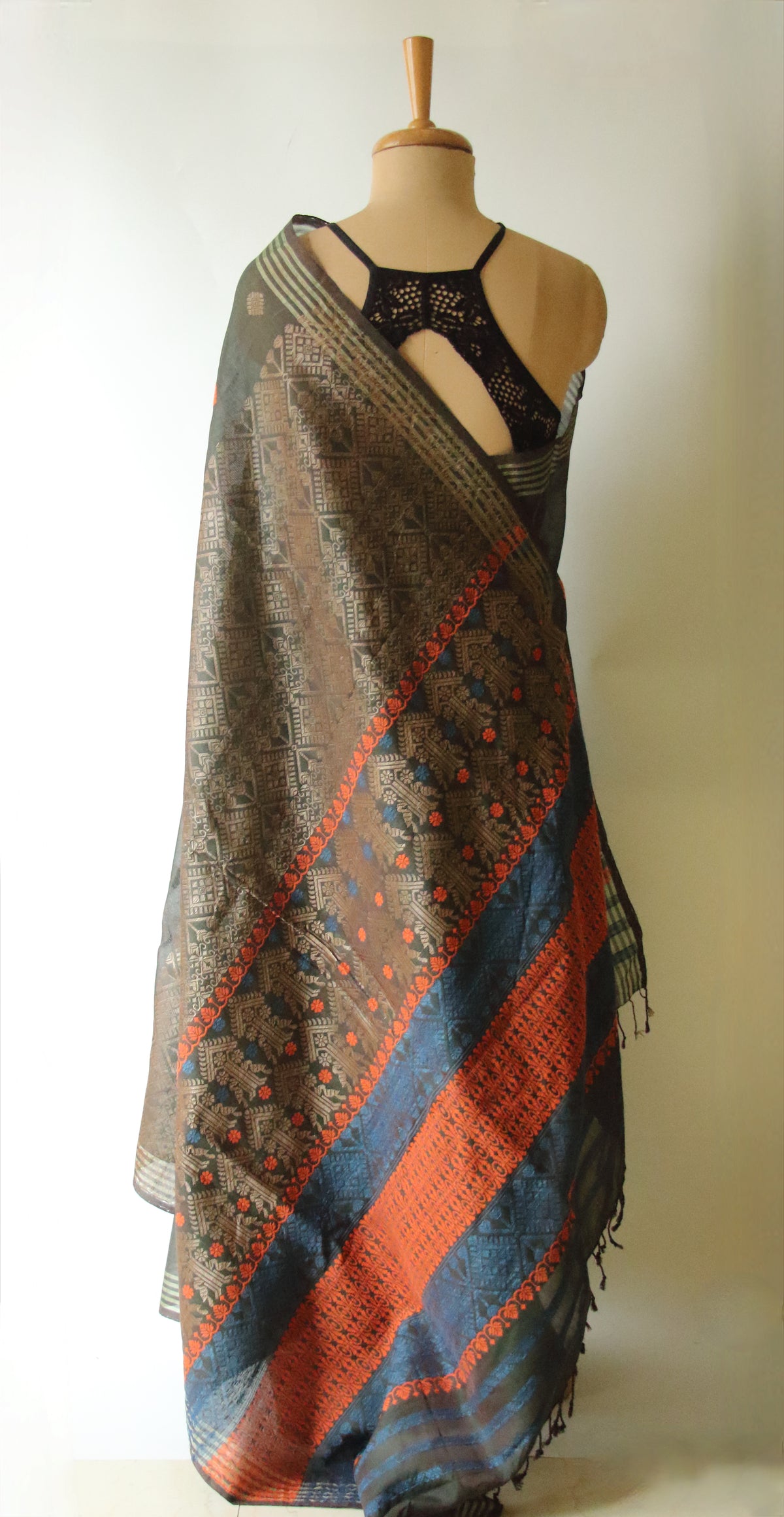 Natural Dyed Two Tone Green Handloom Cotton Silk Saree from Assam