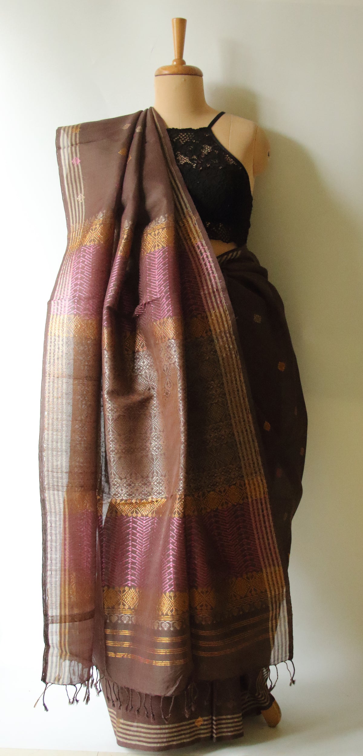 Natural Dyed Two Tone Brown  Handloom Cotton Silk Saree from Assam