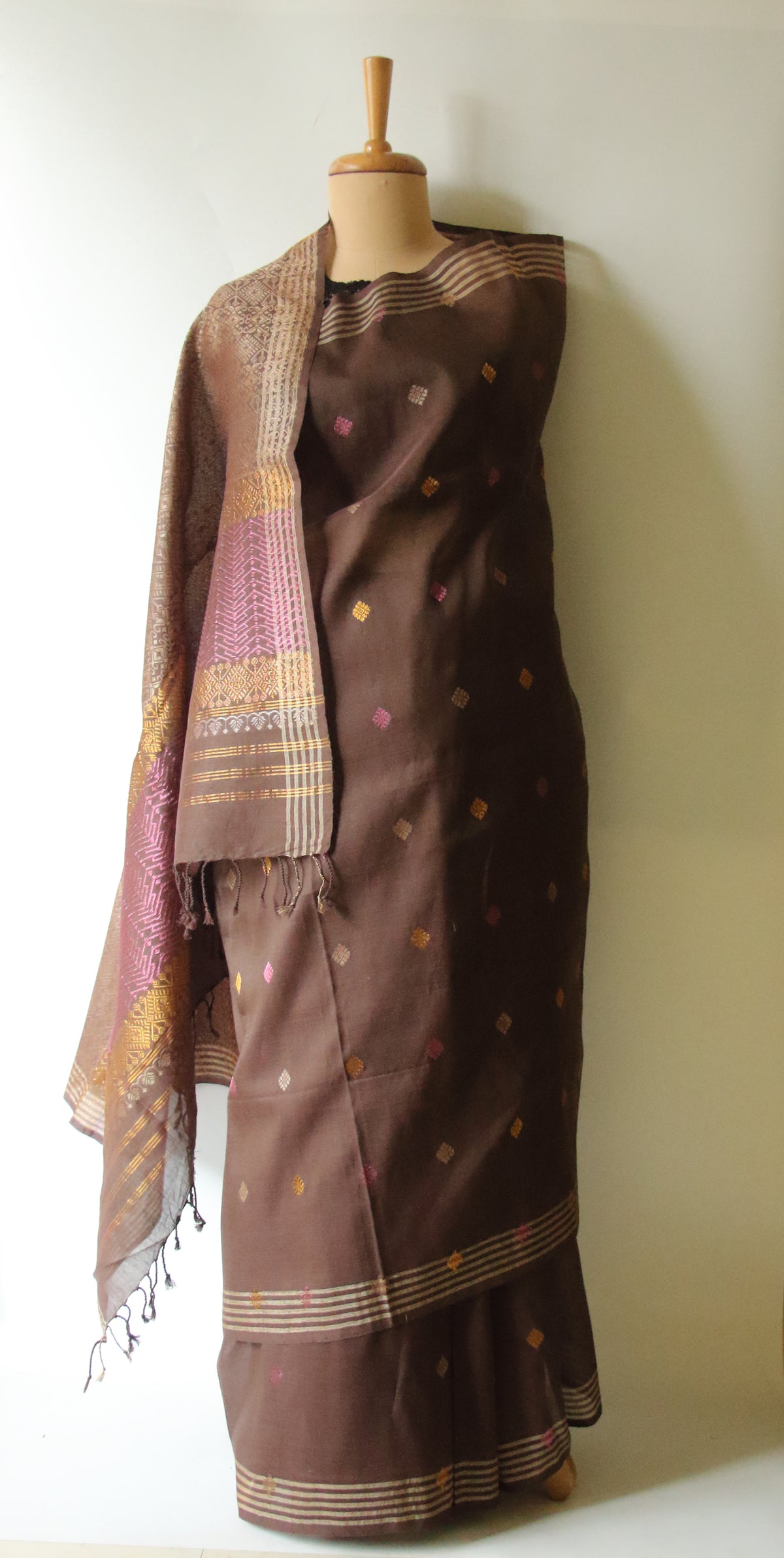 Natural Dyed Two Tone Brown  Handloom Cotton Silk Saree from Assam