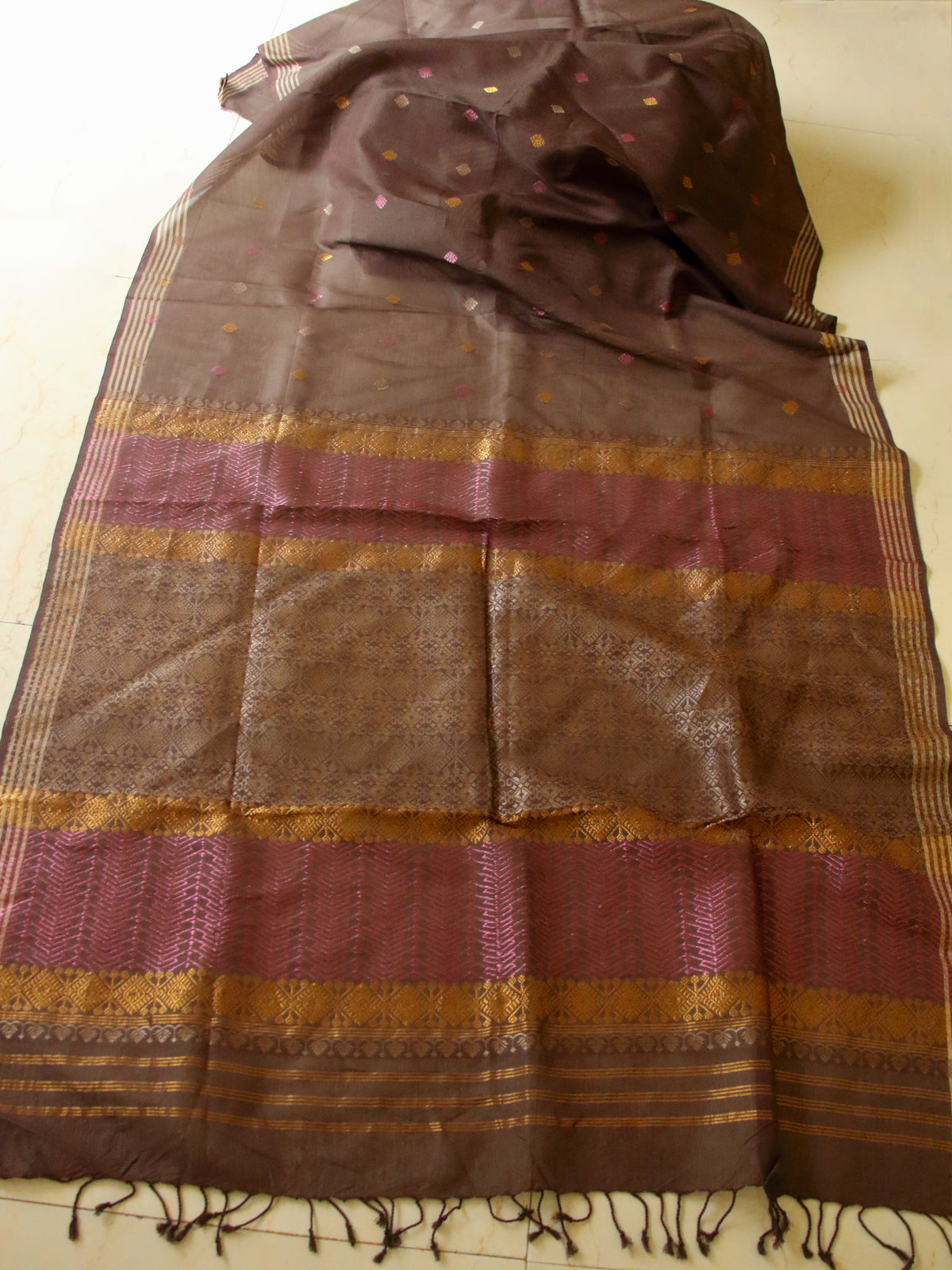 Natural Dyed Two Tone Brown  Handloom Cotton Silk Saree from Assam