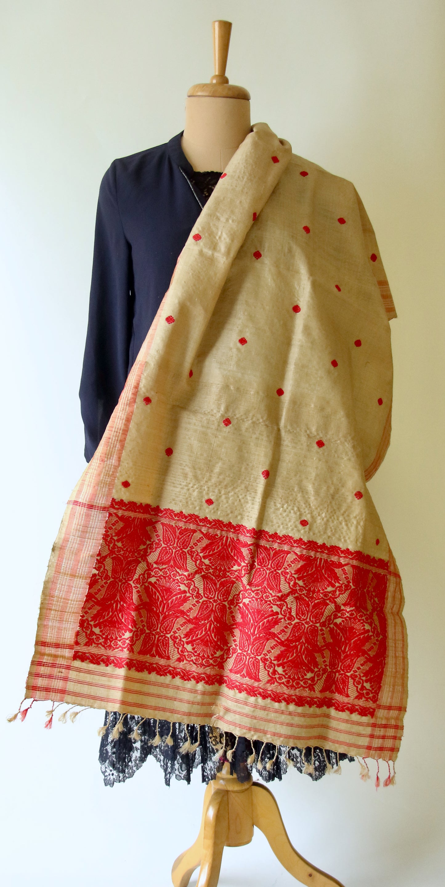 Handloom Traditional Muga Silk Shawl / Gamucha from Assam