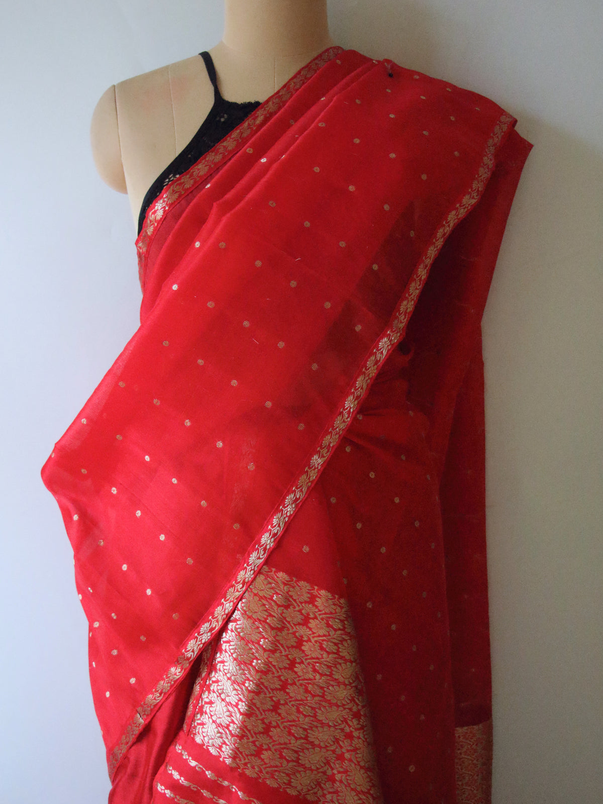 Red Handloom Mulberry Silk Mekhla Chador Set from Assam