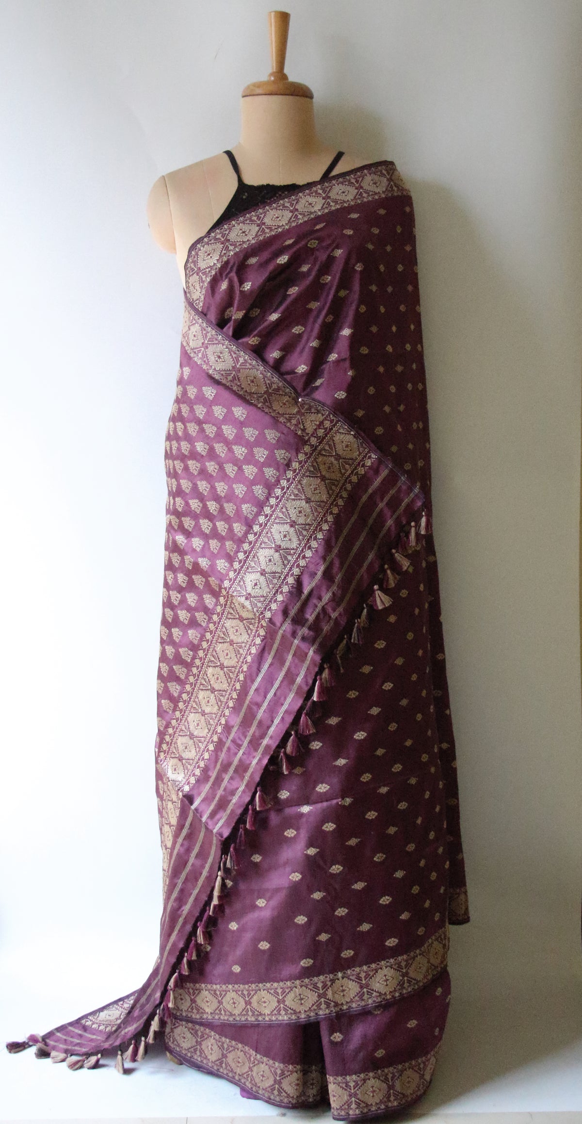 Wine Colour Natural Dyed Handloom Mulberry Silk Saree, Muga Silk Motifs