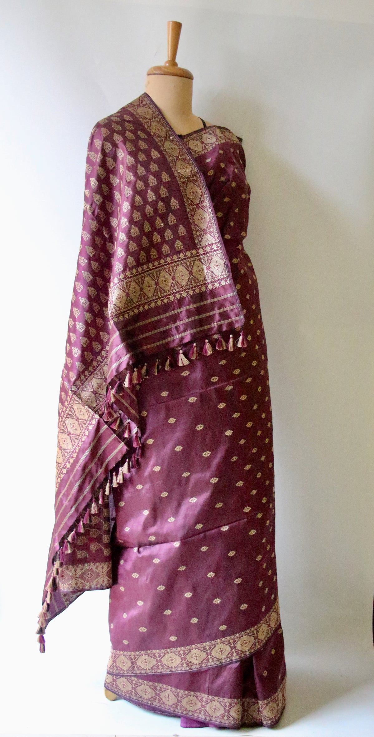 Wine Colour Natural Dyed Handloom Mulberry Silk Saree, Muga Silk Motifs