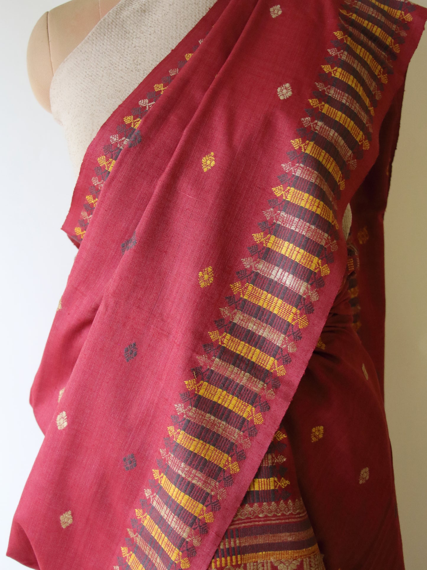 Maroon Narural Dyed Eri Silk Mekhela Chador Set