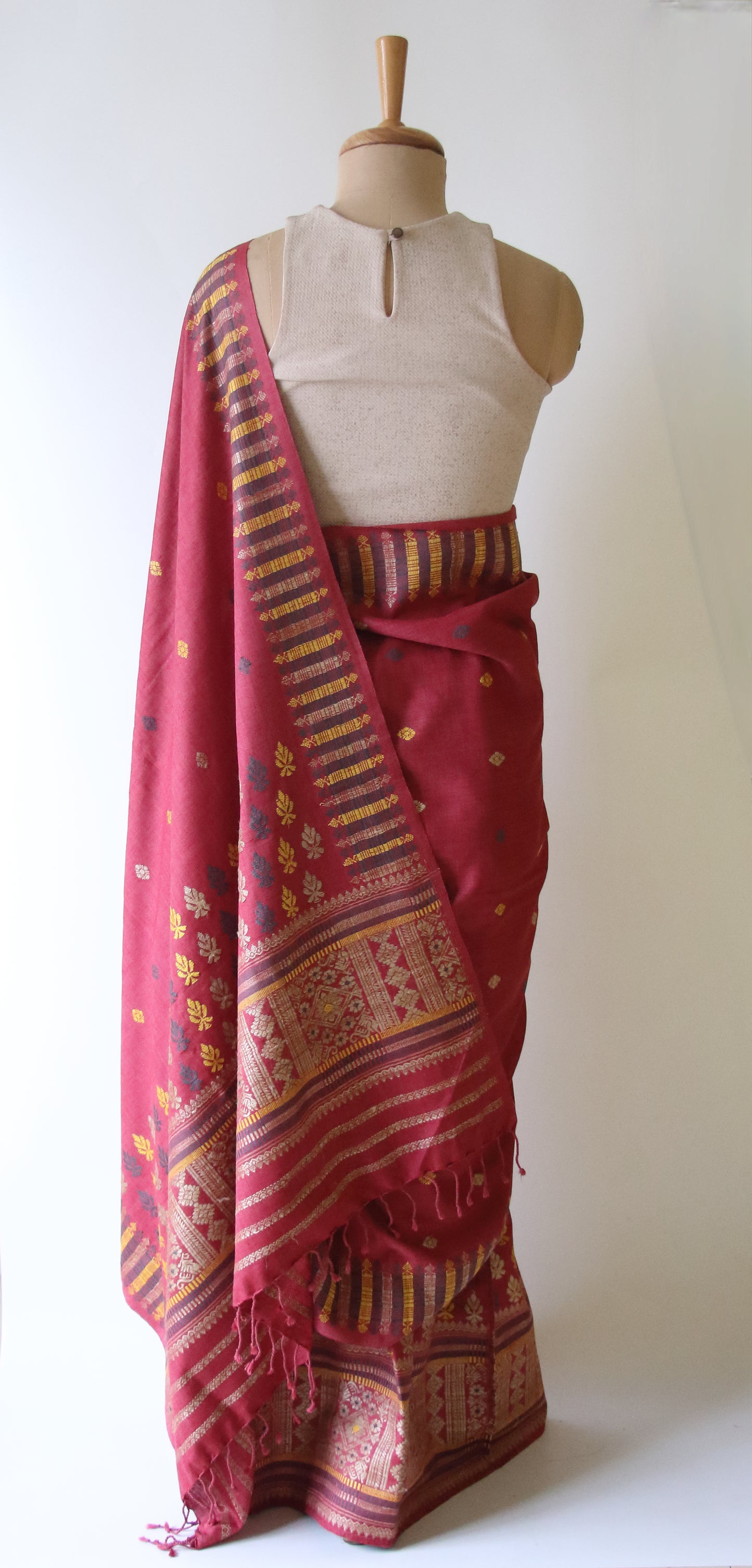 Maroon Narural Dyed Eri Silk Mekhela Chador Set
