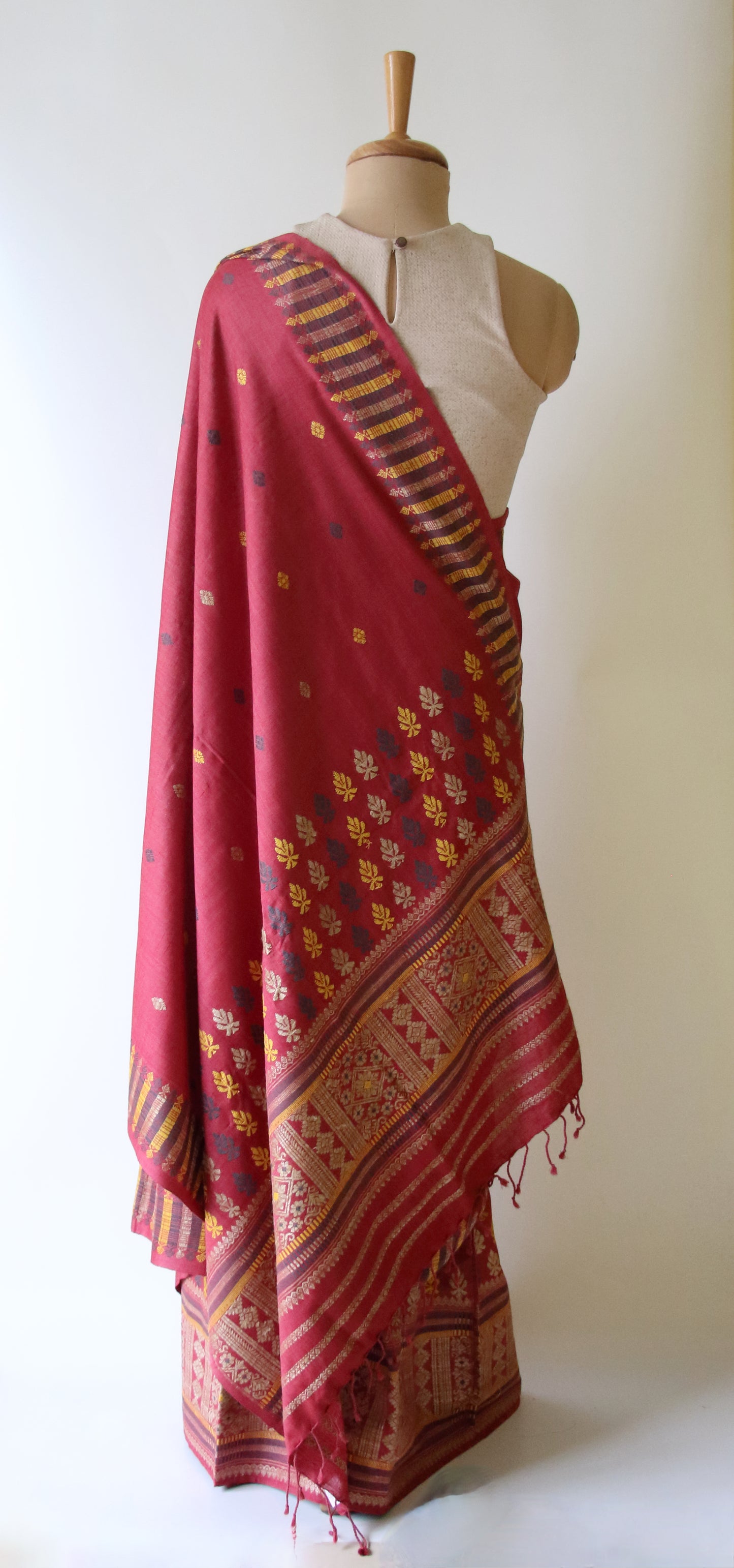 Maroon Narural Dyed Eri Silk Mekhela Chador Set