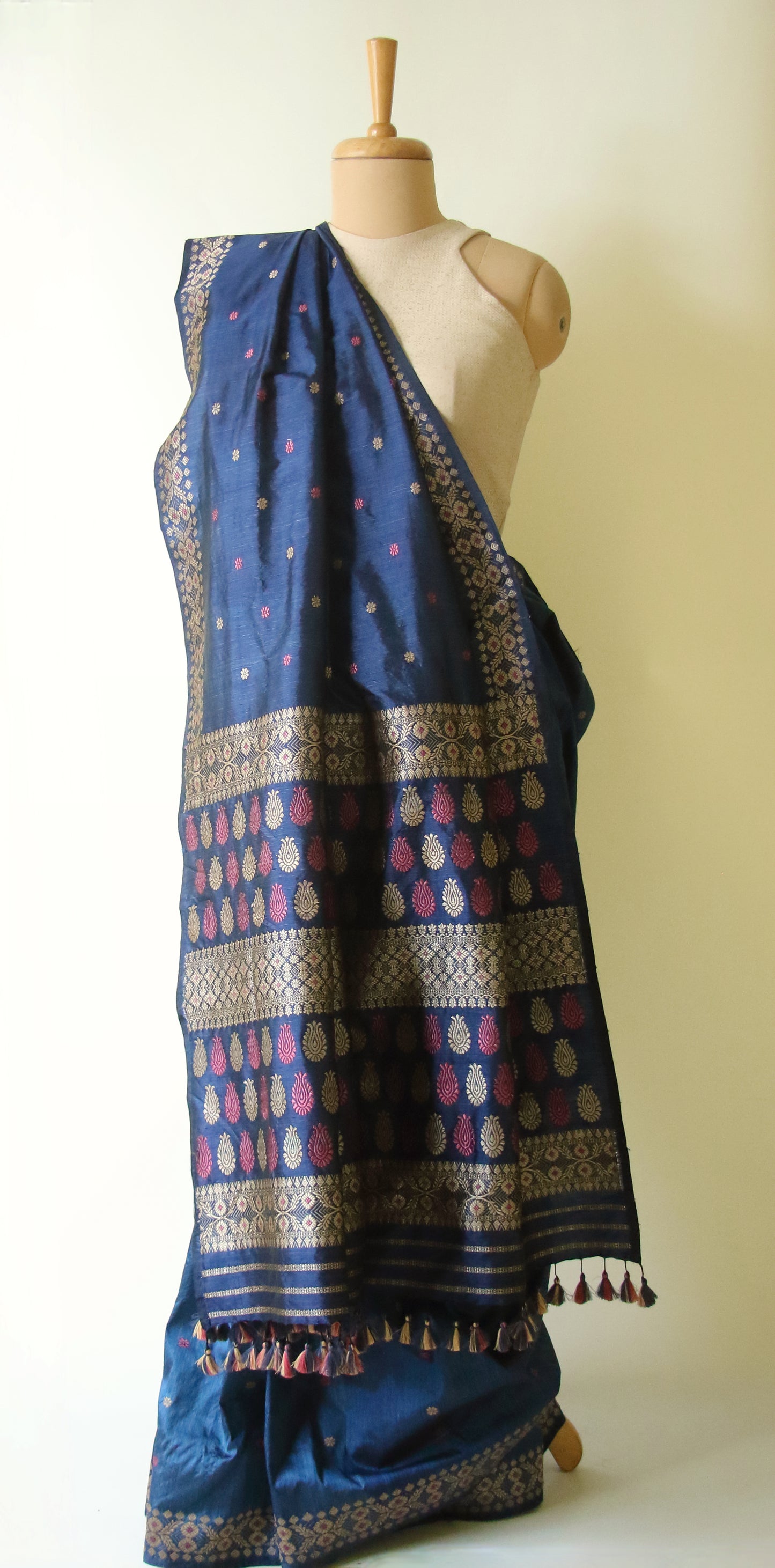 Indigo Natural Dyed Mulberry Silk Saree, Muga Silk Motifs