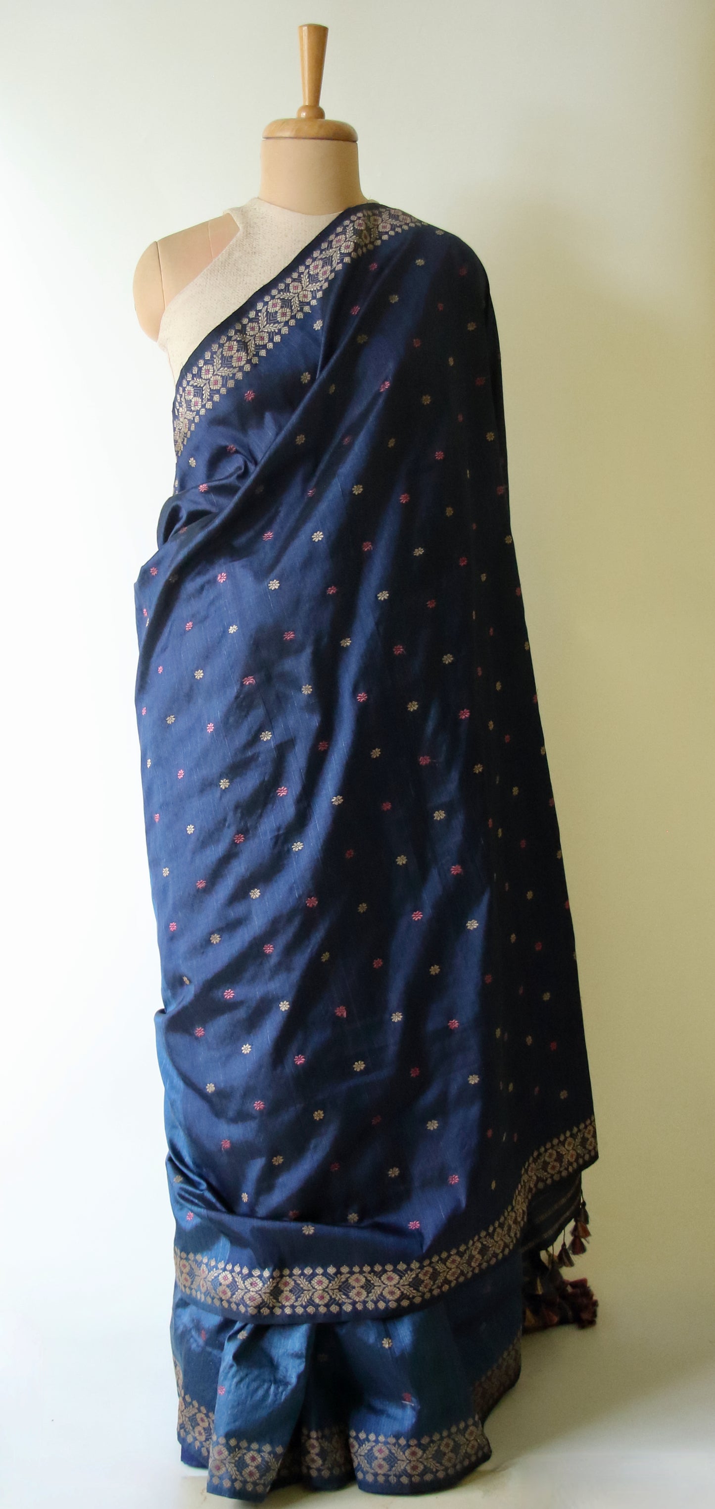 Indigo Natural Dyed Mulberry Silk Saree, Muga Silk Motifs