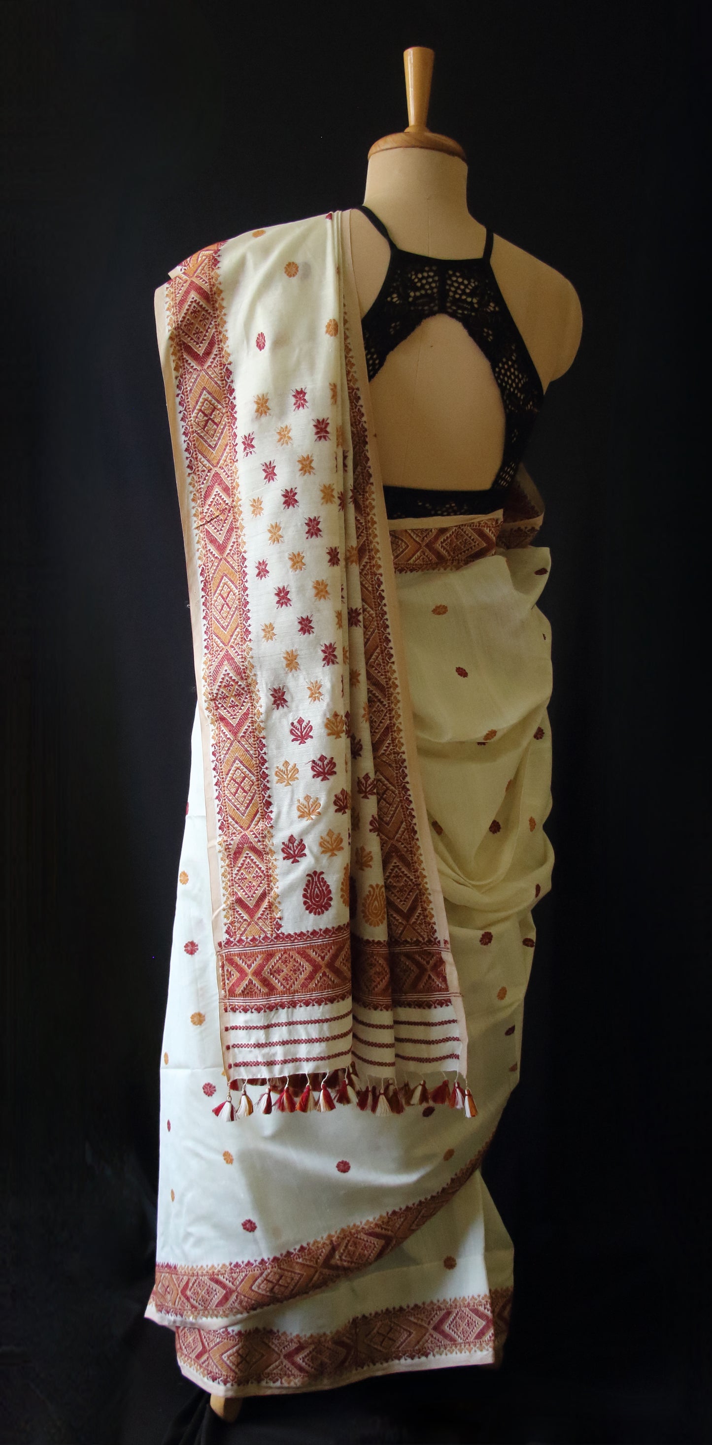 Natural Off White  Handloom Silk  Saree from Assam