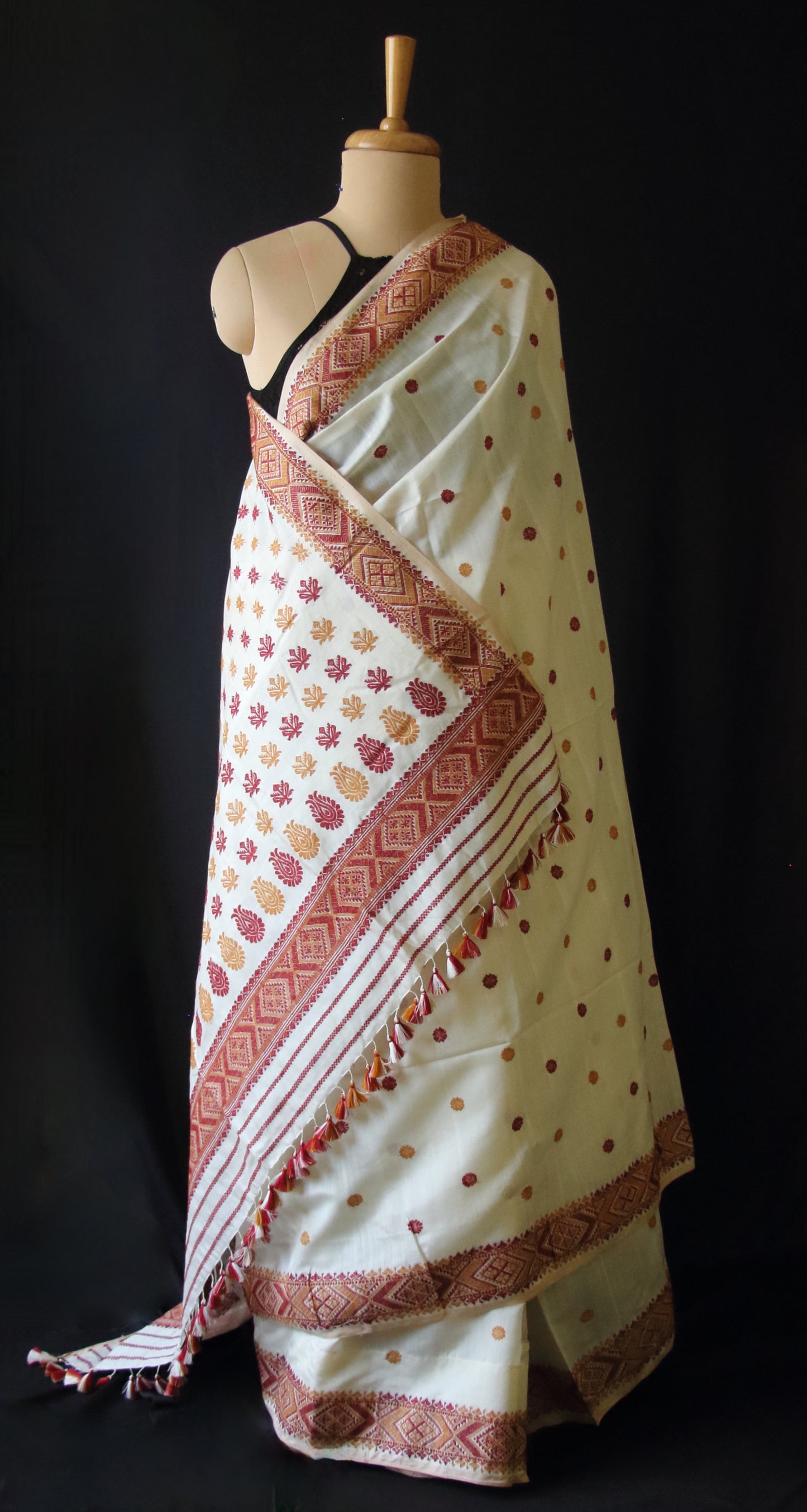 Natural Off White  Handloom Silk  Saree from Assam