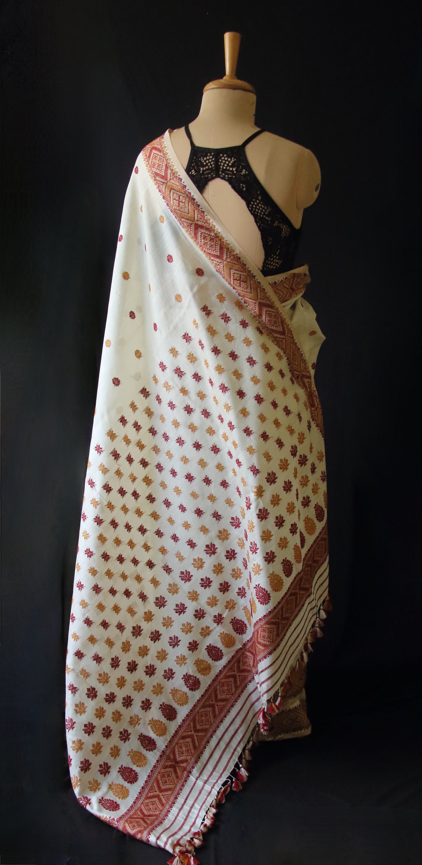 Natural Off White  Handloom Silk  Saree from Assam