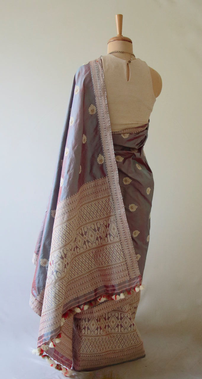 Two Tone Light Purple Mulberry Silk Traditional 3 pc Mekhla Chador Set from Assam , India